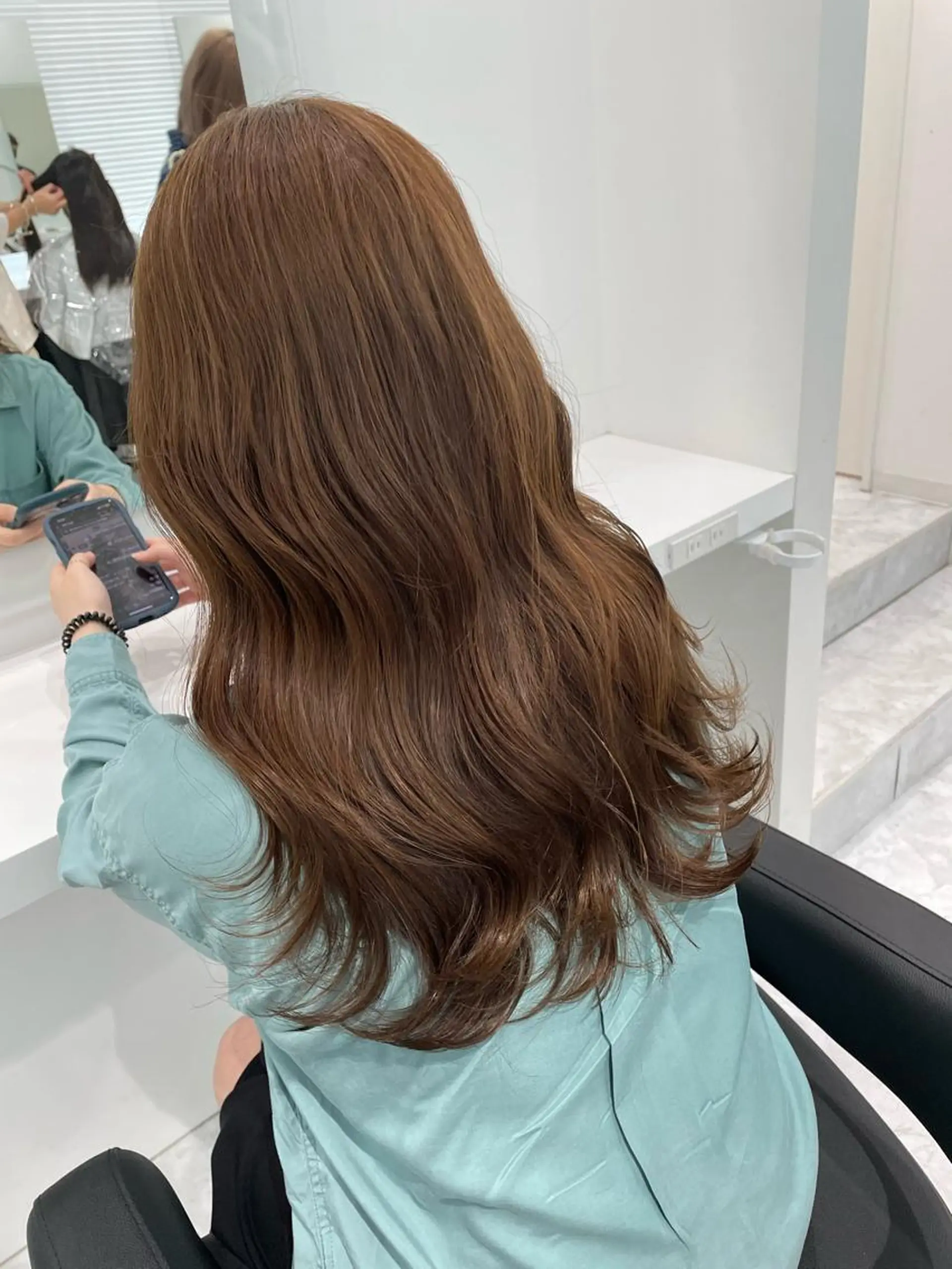 セミロング カラー ヘアアレンジ ベージュカラー ブリーチ ダブルカラー ブリーチなしカラー 髪質改善/美髪矯正 艶髪/Takutoのヘアスタイル