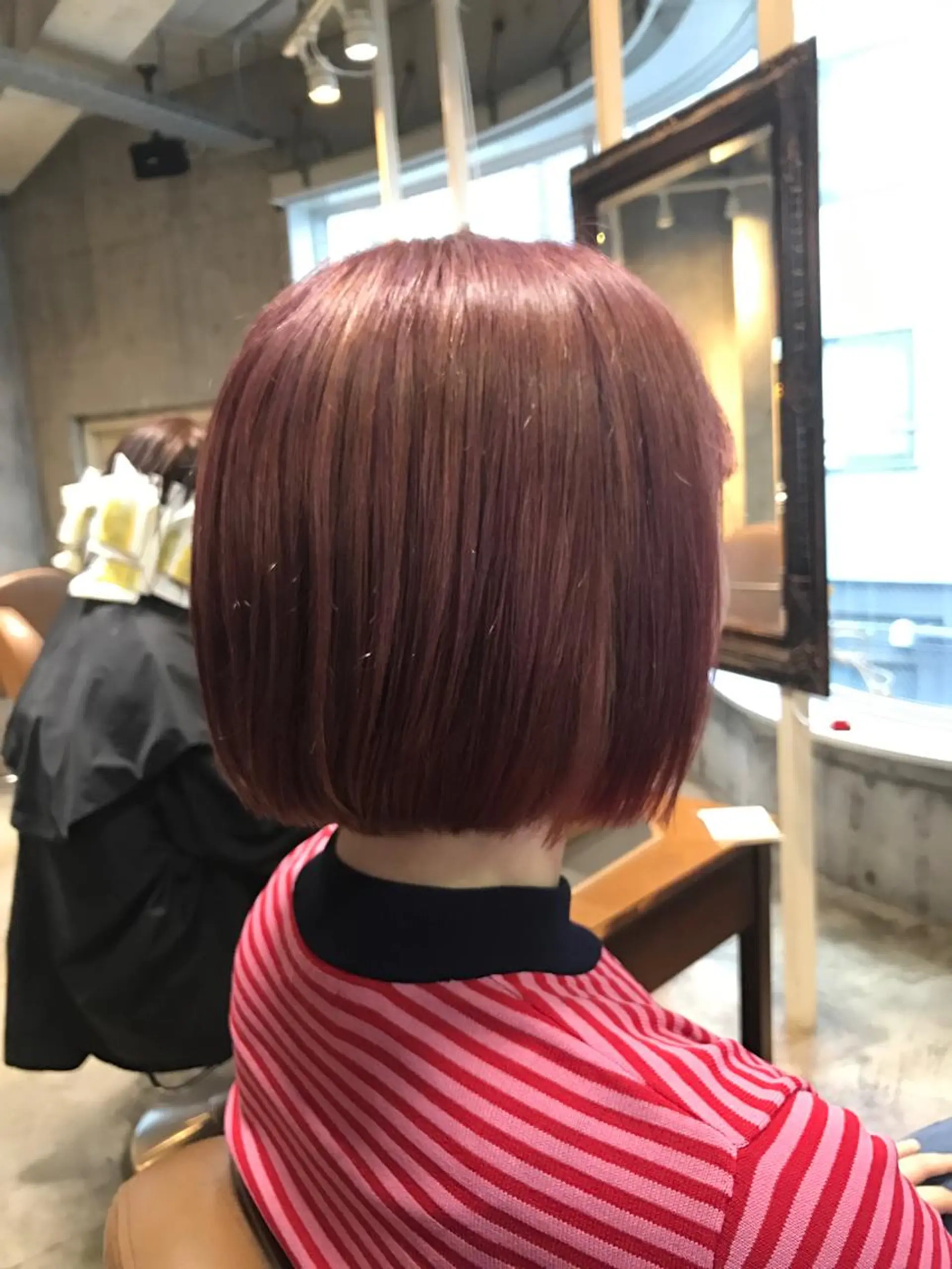 ショート カラー パーマ ヘアアレンジ メンズ キッズ ネイル マツエク・マツパ ダブルカラー ピンクカラー カラーマツエク ピンク サロンドミルク 原宿のヘアスタイル