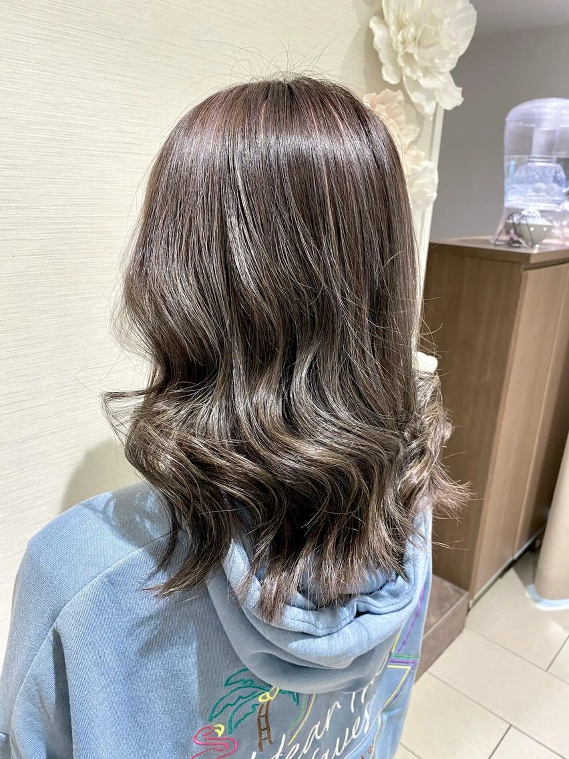 セミロング カラー 横山 直輝のヘアスタイル