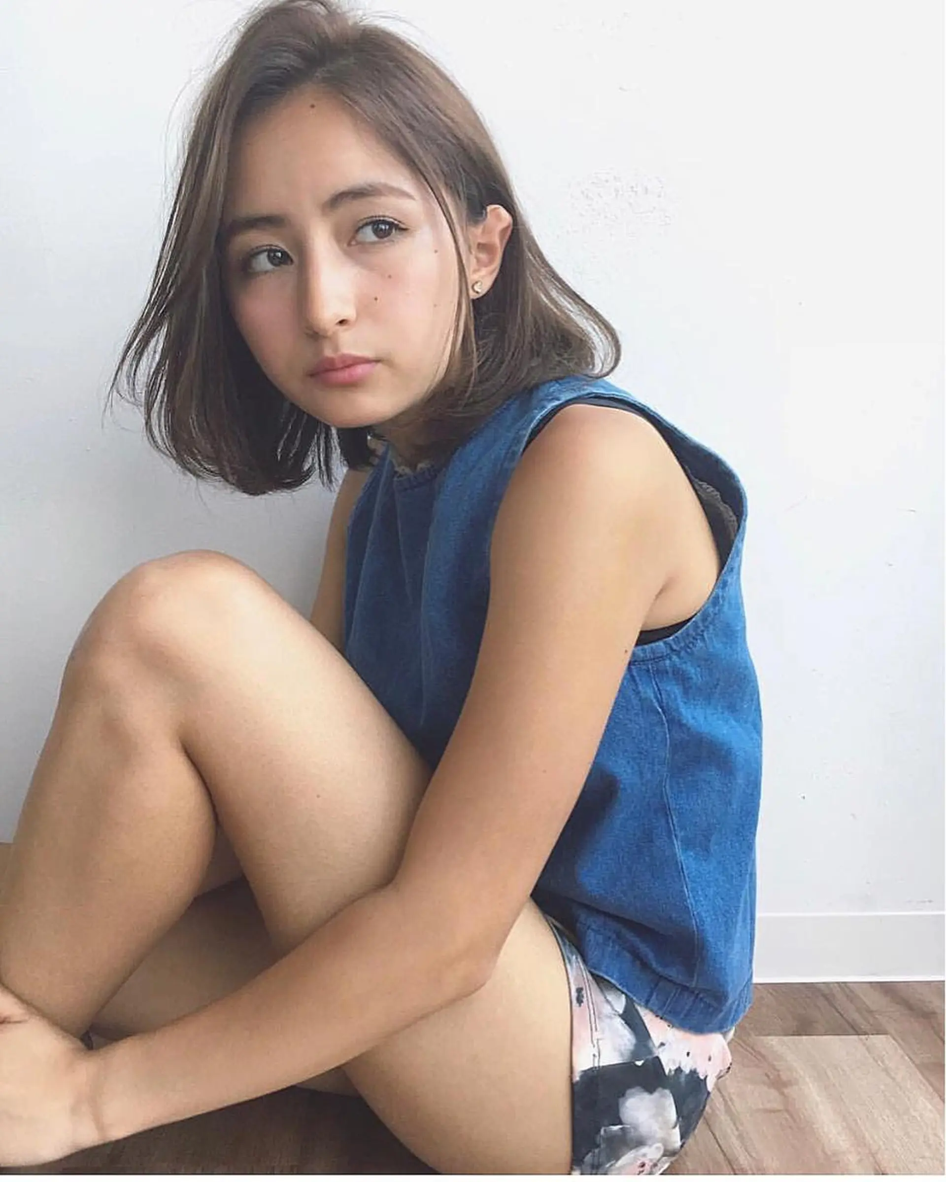 ミディアム カラー ベージュカラー フォギーベージュ 中園 祥吾のヘアスタイル