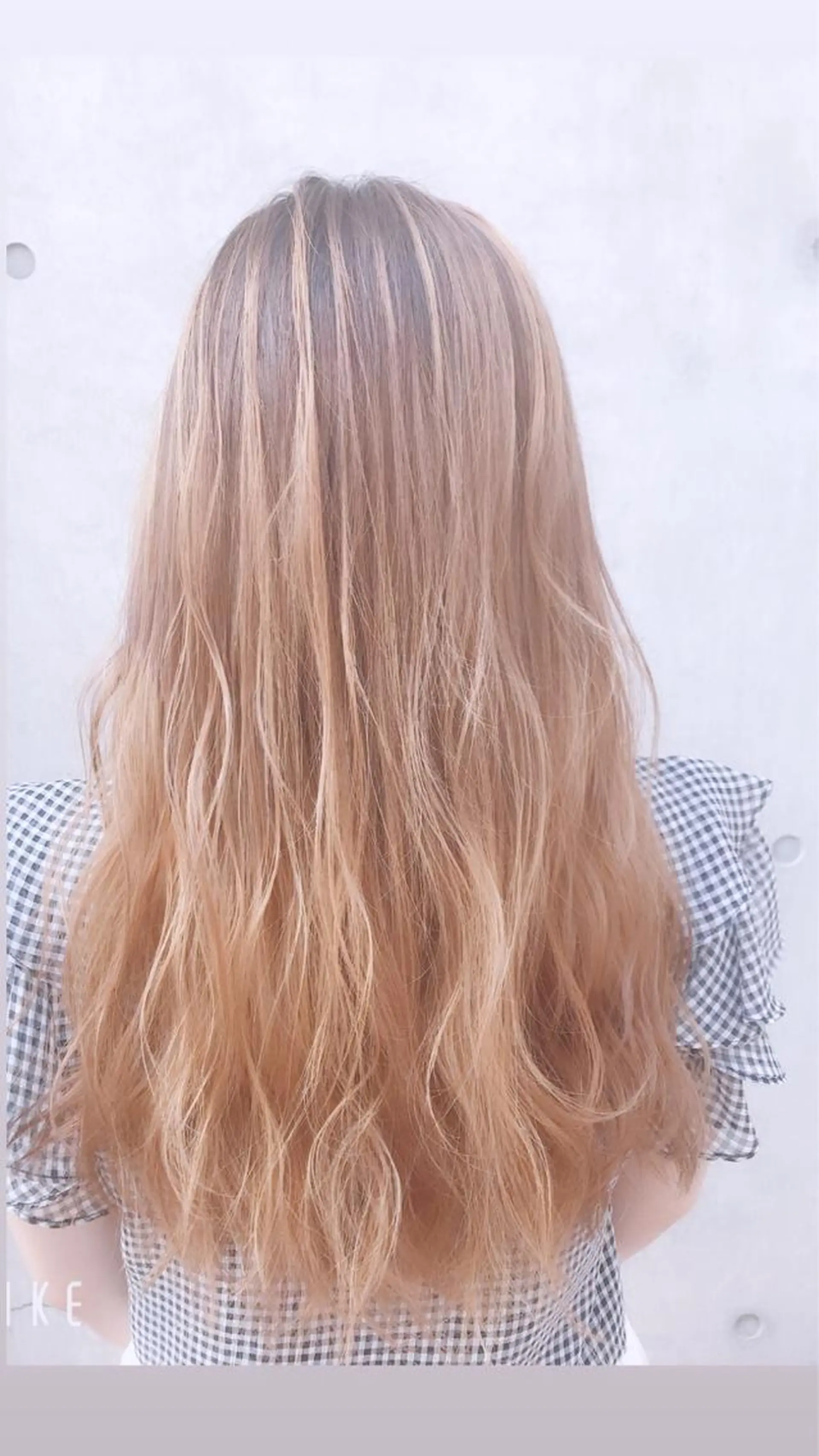 カラー ヘアアレンジ バレイヤージュ ベージュカラー ミルクティーベージュ アイラッシュ/美容室 個室/瀬戸 一菜のヘアスタイル