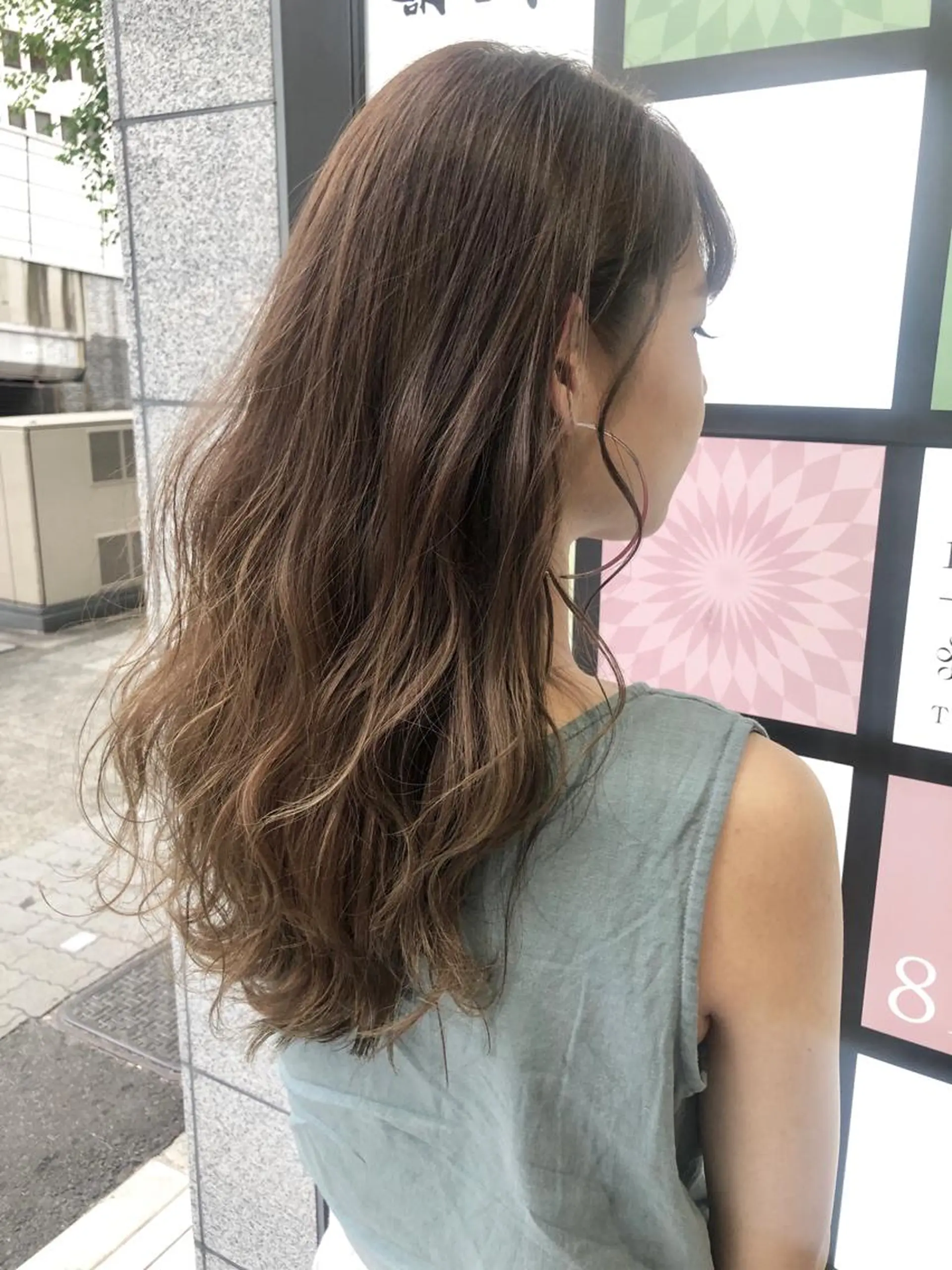 ロング カット ヘアカラー トリートメント 髪質改善　縮毛の達人 矢井由真のヘアスタイル