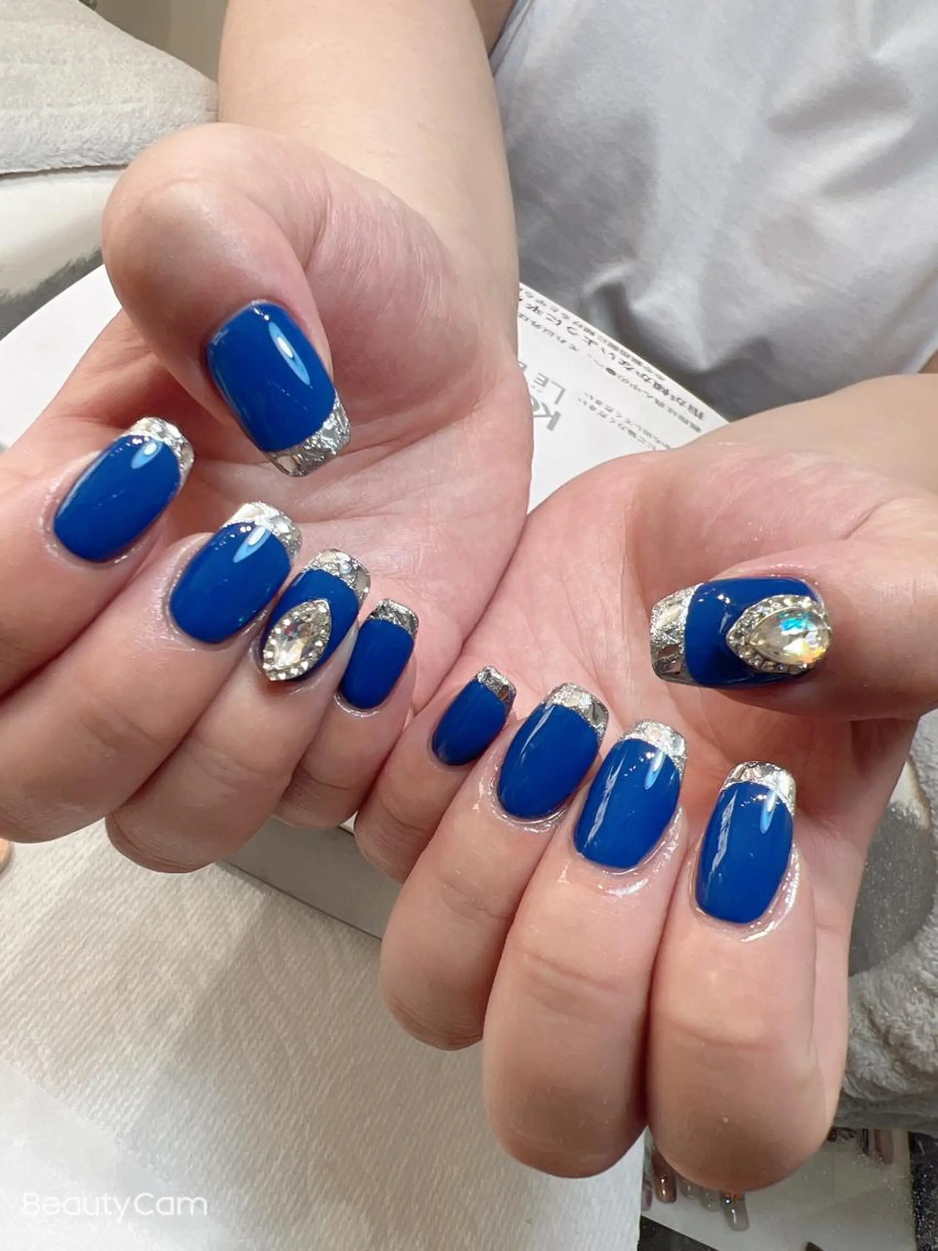 ネイル フレンチネイル ガラスフレンチ 持ち込み bijou nails　蓮のネイルデザイン