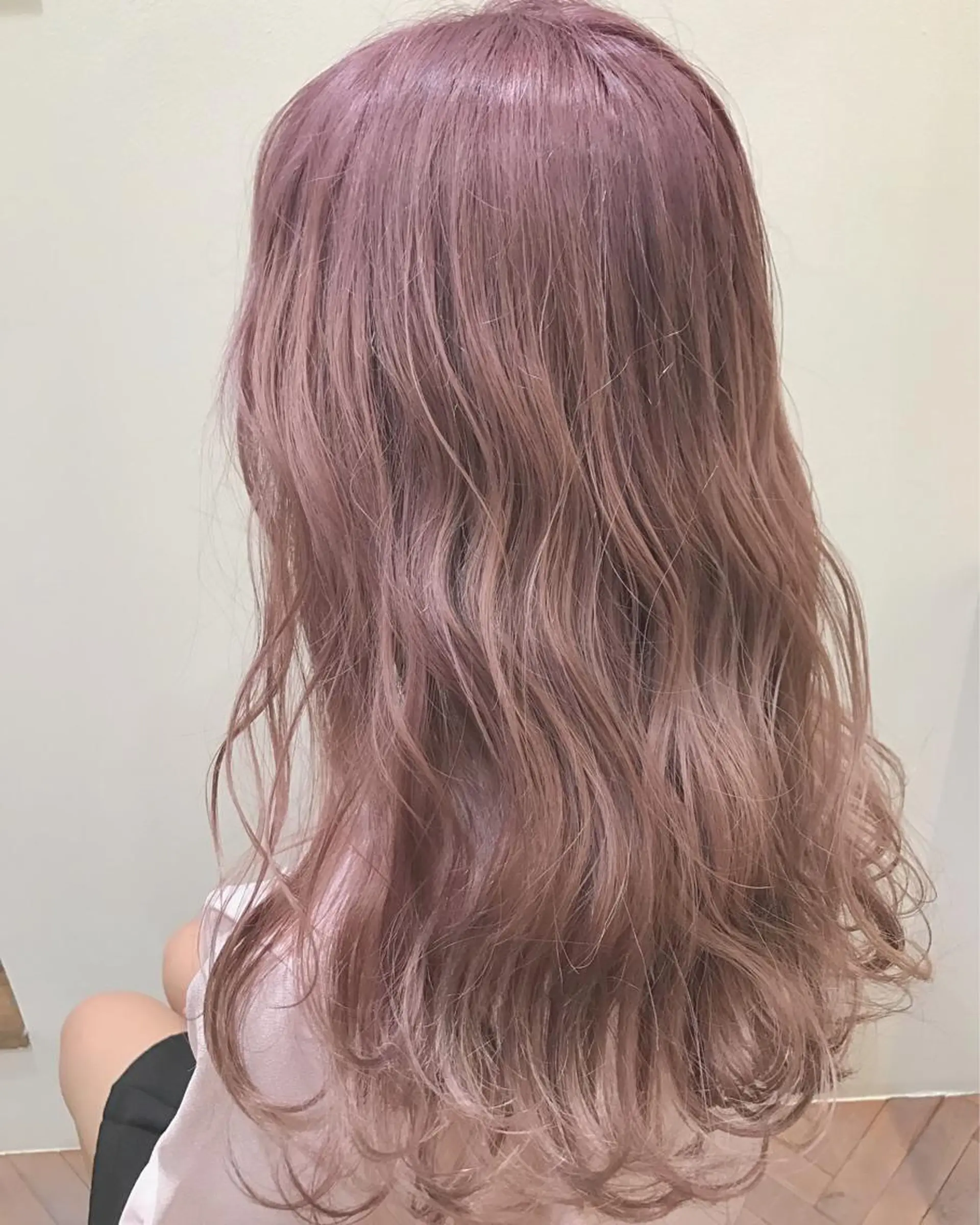 ロング カラー パーマ ヘアアレンジ ピンクカラー パープルカラー 🍋透け感カラー🍃 オリーブ🍐Kahoのヘアスタイル