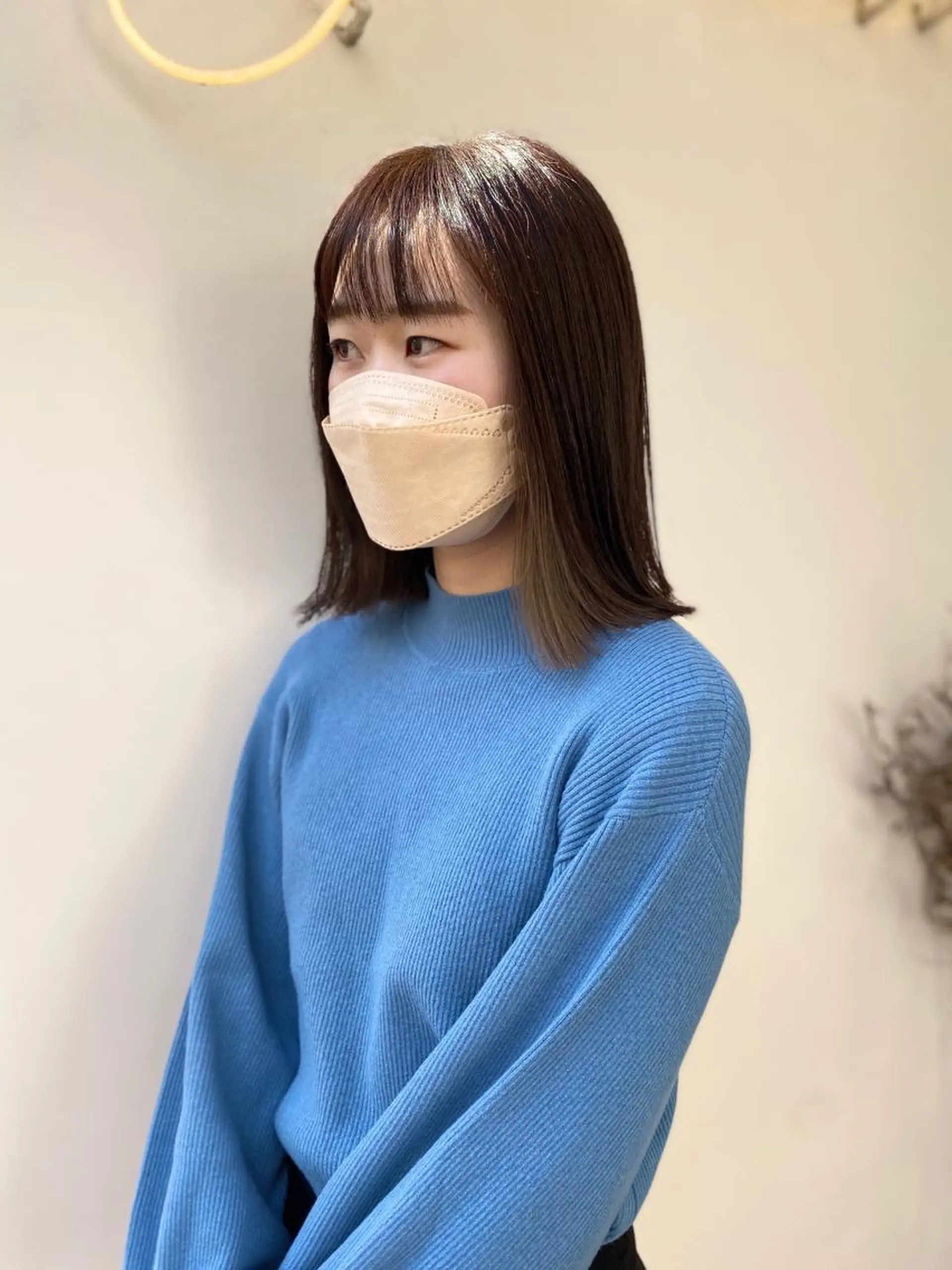 ミディアム カラー オリーブ/アッシュ やわらか透明感カラーのヘアスタイル