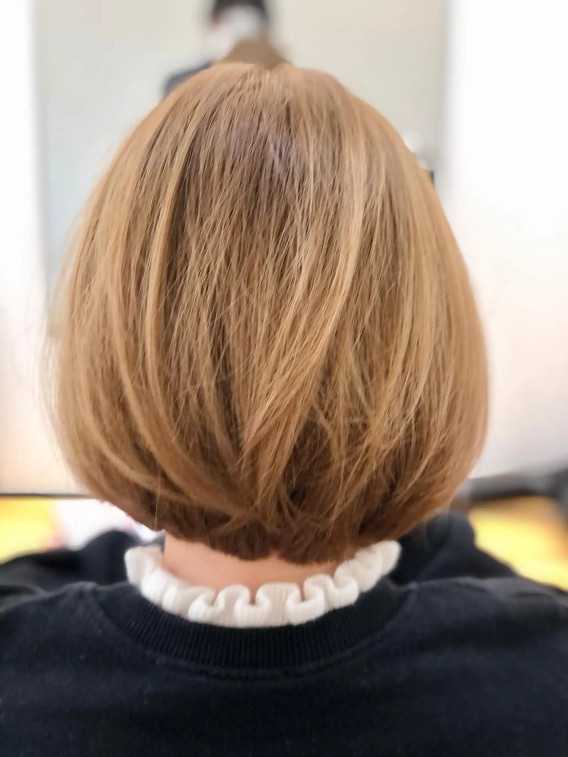 ショート ボブ 外国人風カラー H by Real meのヘアスタイル