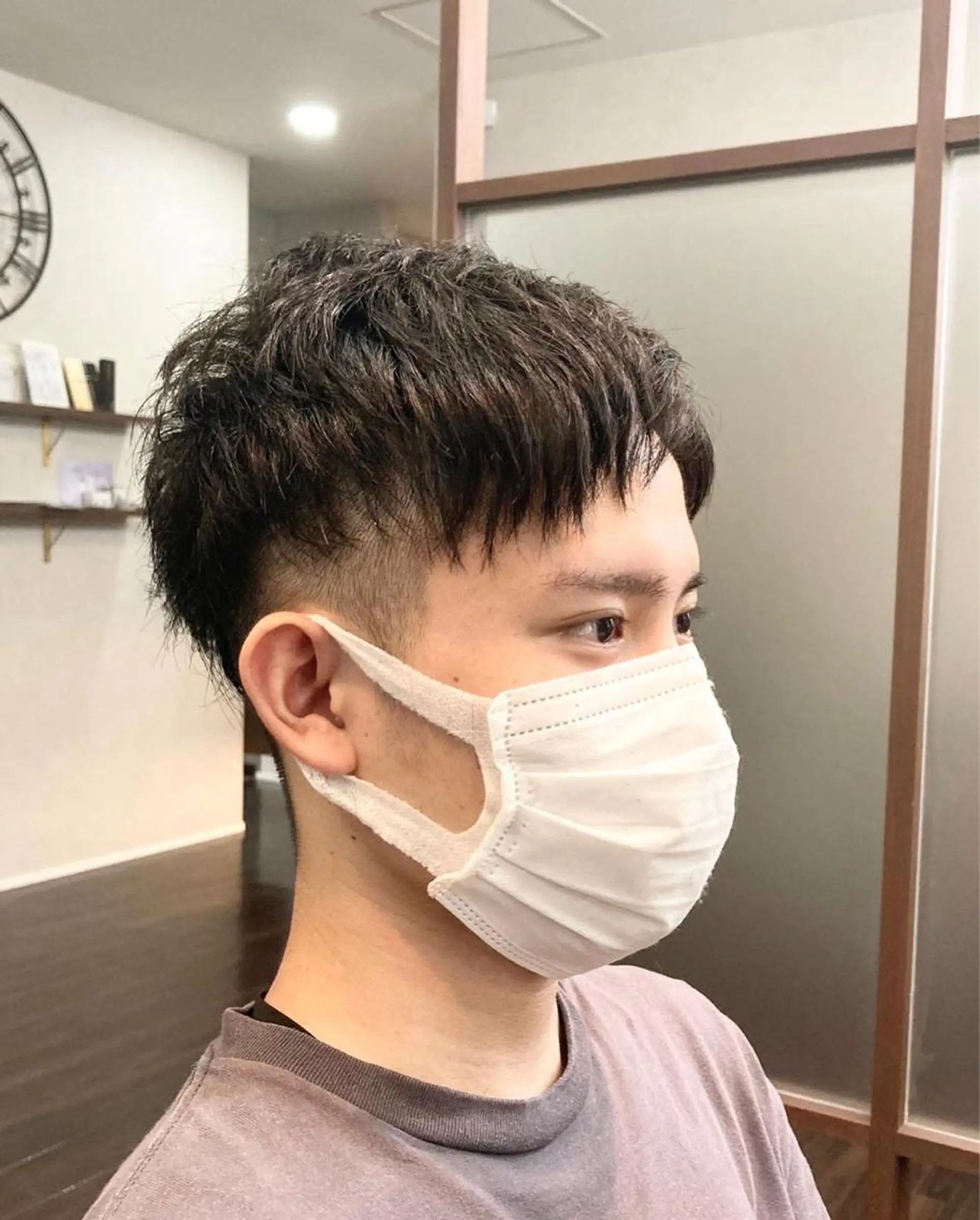 ショート メンズ アップバング 刈り上げ カット 藤森 達也のヘアスタイル