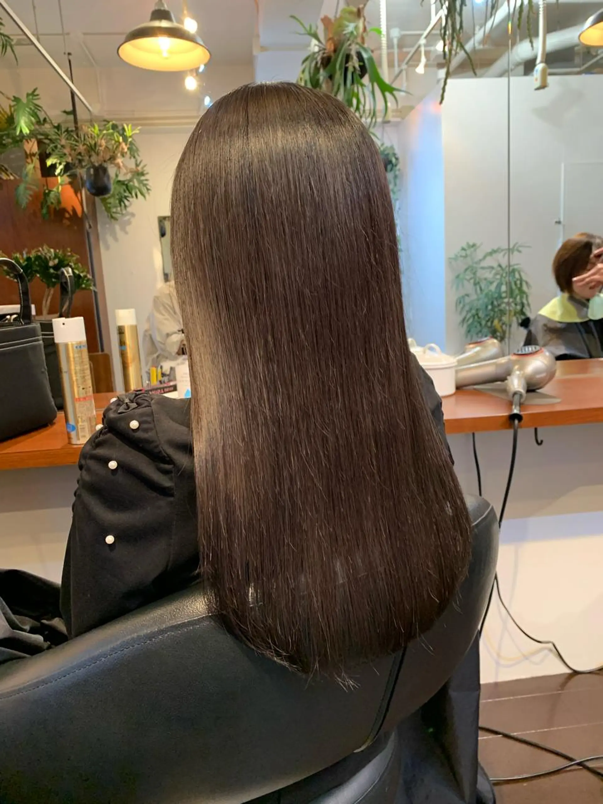 セミロング カラー ブリーチ 髪質改善 トリートメント 柔らかブラウン/顔周 りレイヤー♡ユウシのヘアスタイル