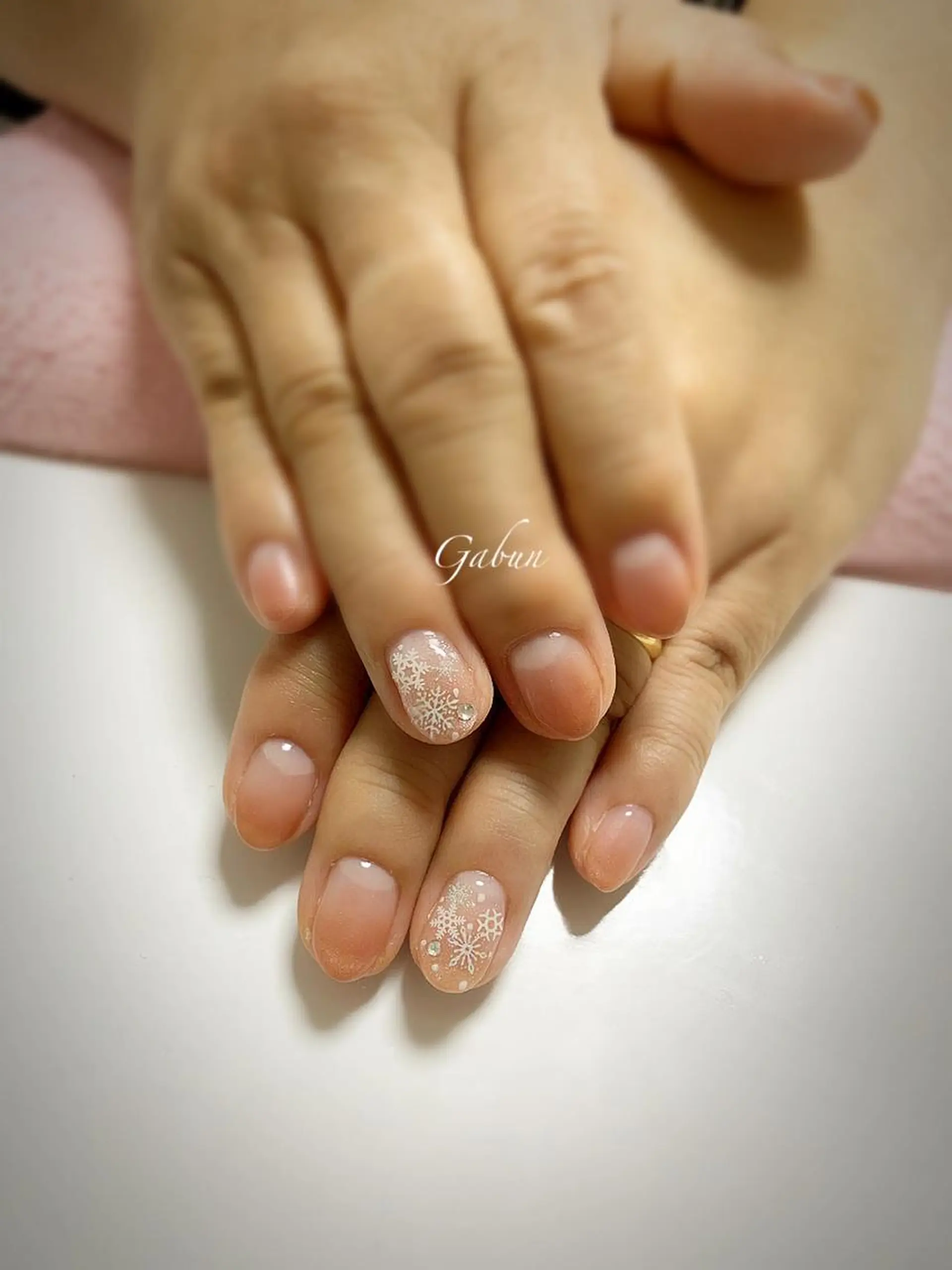 ショート LOTUS ネイルサロンのネイルデザイン