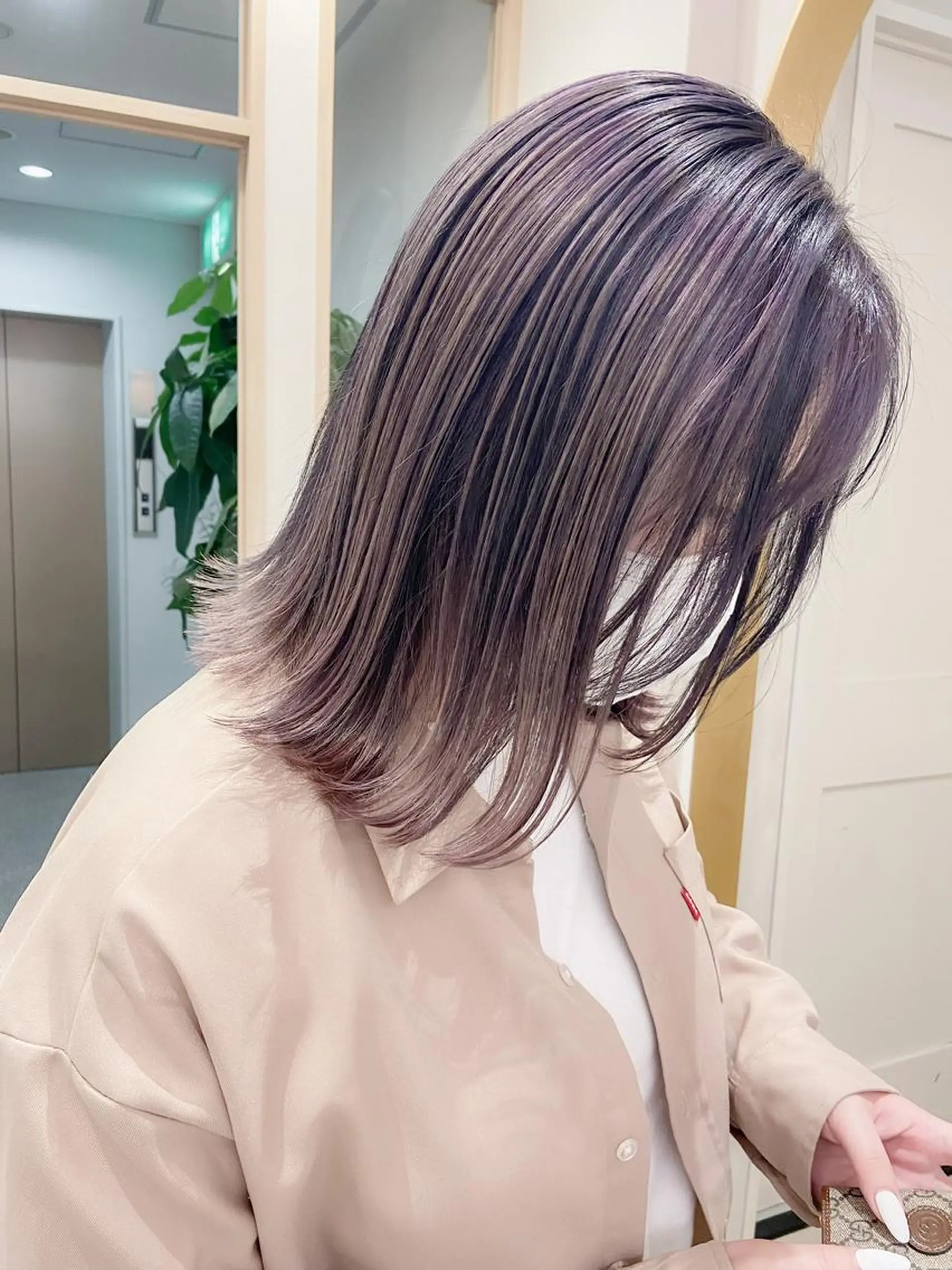 ミディアム カラー ブリーチ ヘアカラー トリートメント 竹内啓太 ボブのヘアスタイル