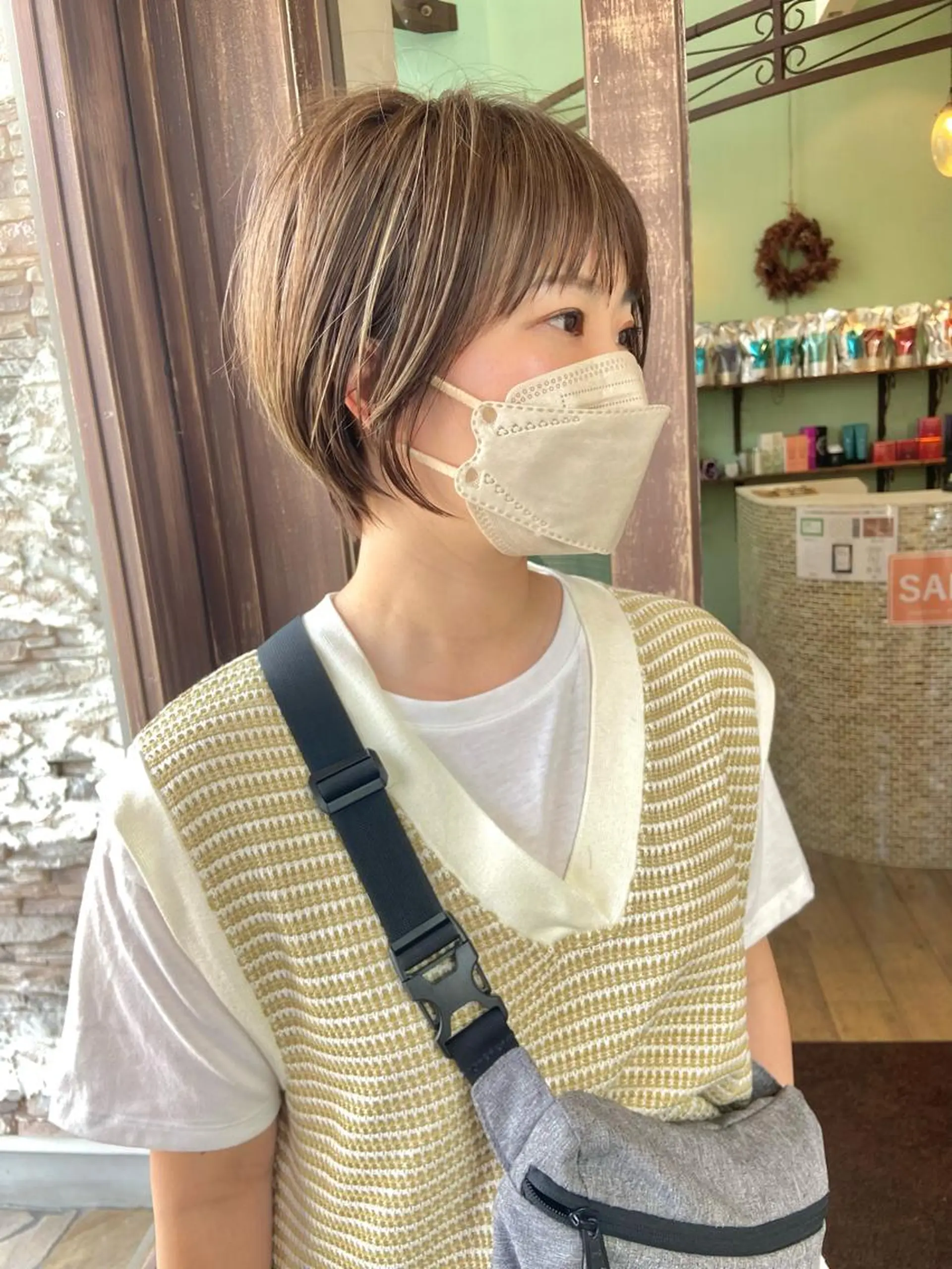 ショート ヘアカラー ショートヘア特化 石附隼士のヘアスタイル