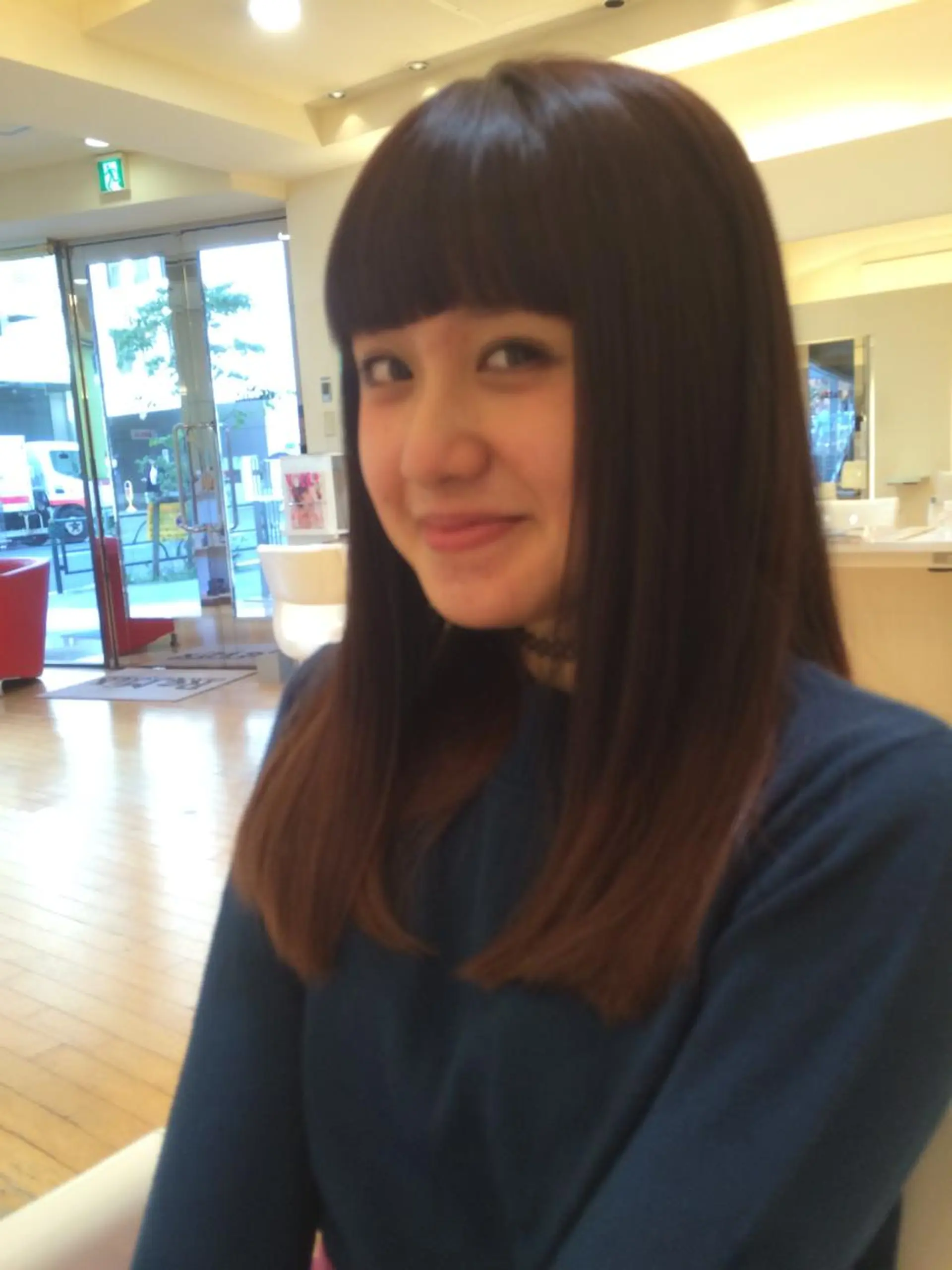 セミロング カラー タジマ ヤスヒサのヘアスタイル