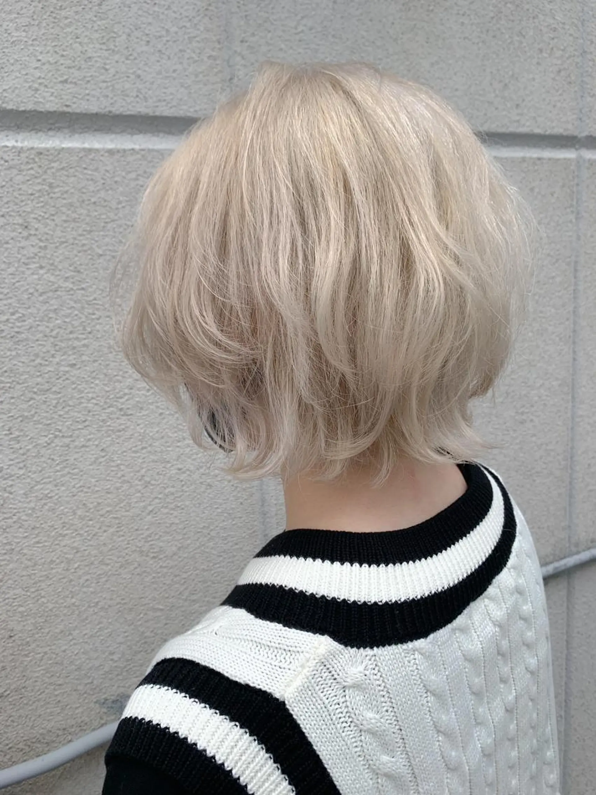 ショート カラー ヘアアレンジ ベージュカラー ブリーチ ケアブリーチ ホワイトベージュ カット ヘアカラー トリートメント 🦋レイヤーカット ミドリカワ🦋のヘアスタイル