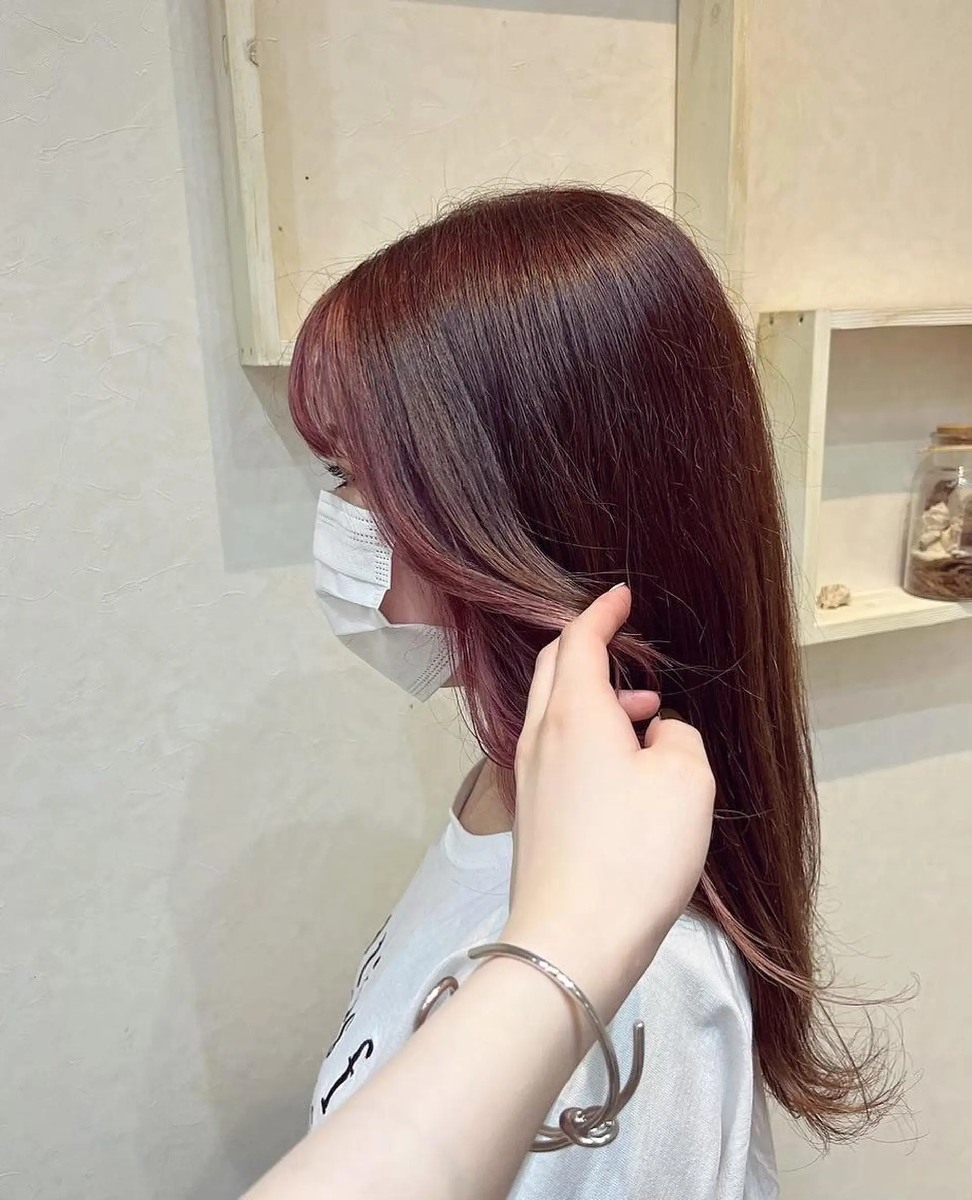 ロング カラー ヘアアレンジ アディクシーカラー アッシュ バレイヤージュ ベージュカラー ブリーチ N° +aero 横浜のヘアスタイル