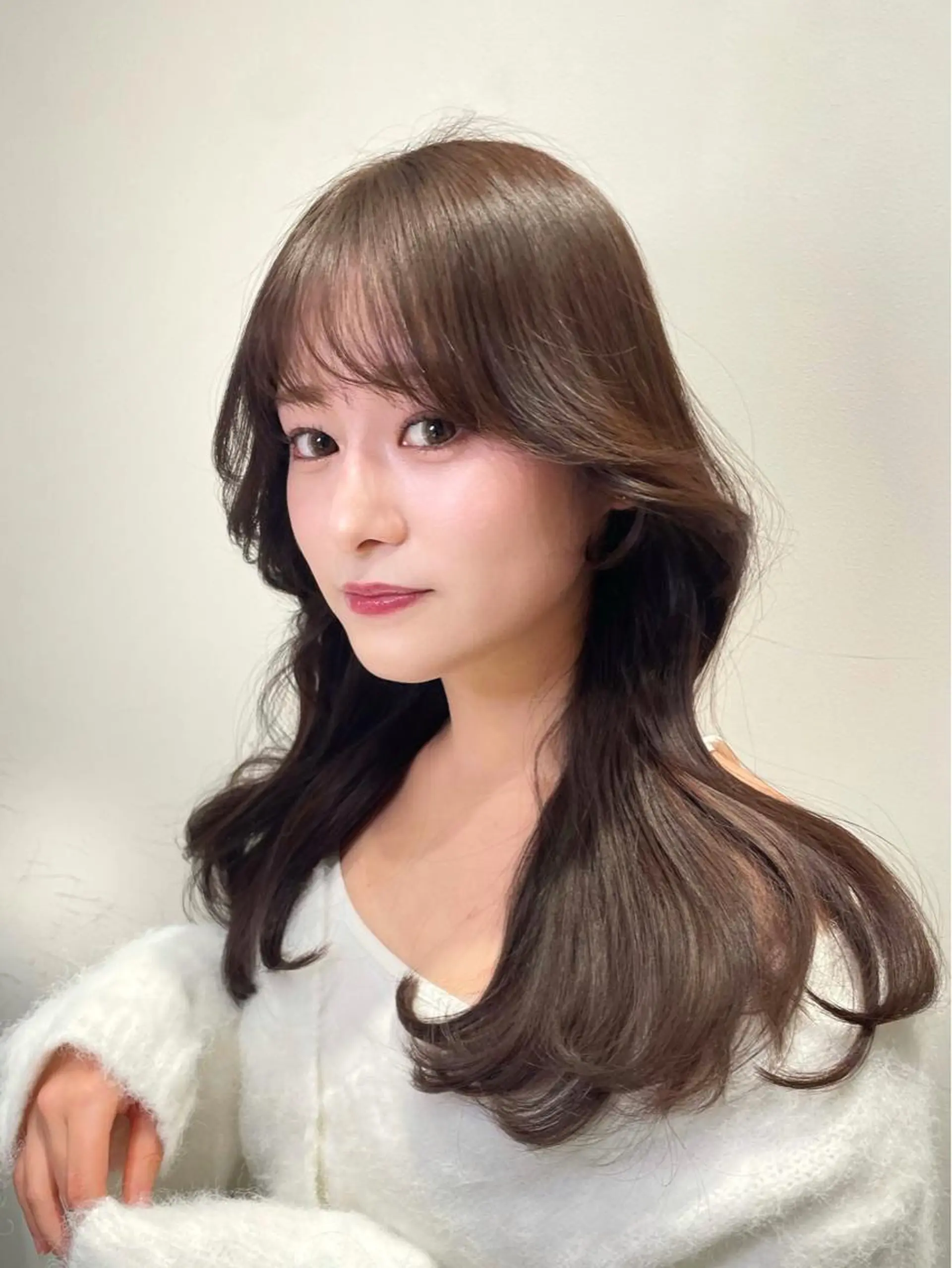 ロング カラー ヘアアレンジ 🤎小顔レイヤー /ベージュ🤎友香のヘアスタイル