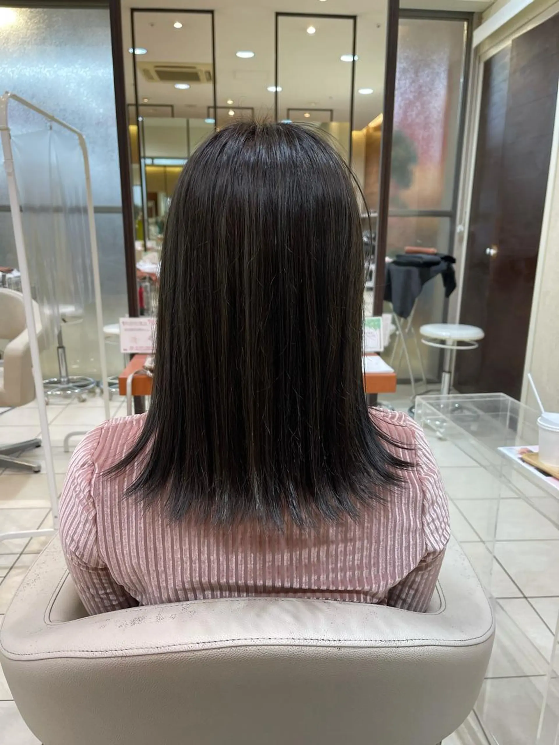 ロング カラー アッシュ オリーブアッシュ カネヒラ リョウスケのヘアスタイル