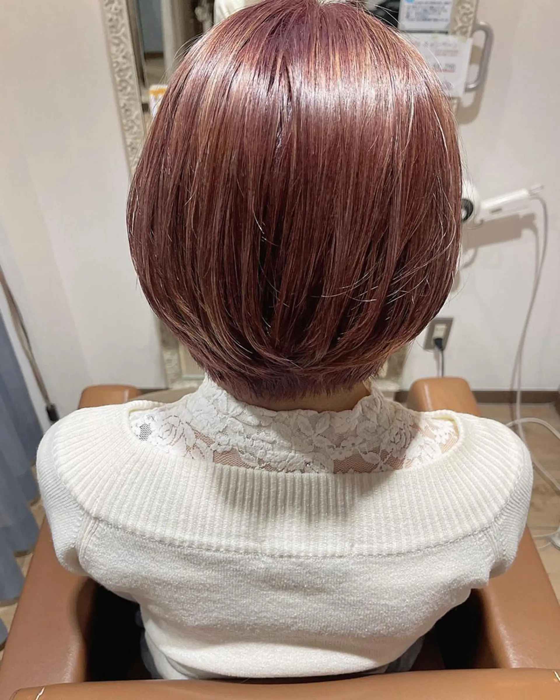 カラー ショートボブ アッシュ バレイヤージュ ミストバング ブリーチ 🫧髪質改善艶カラー _マエダ 🫧のヘアスタイル