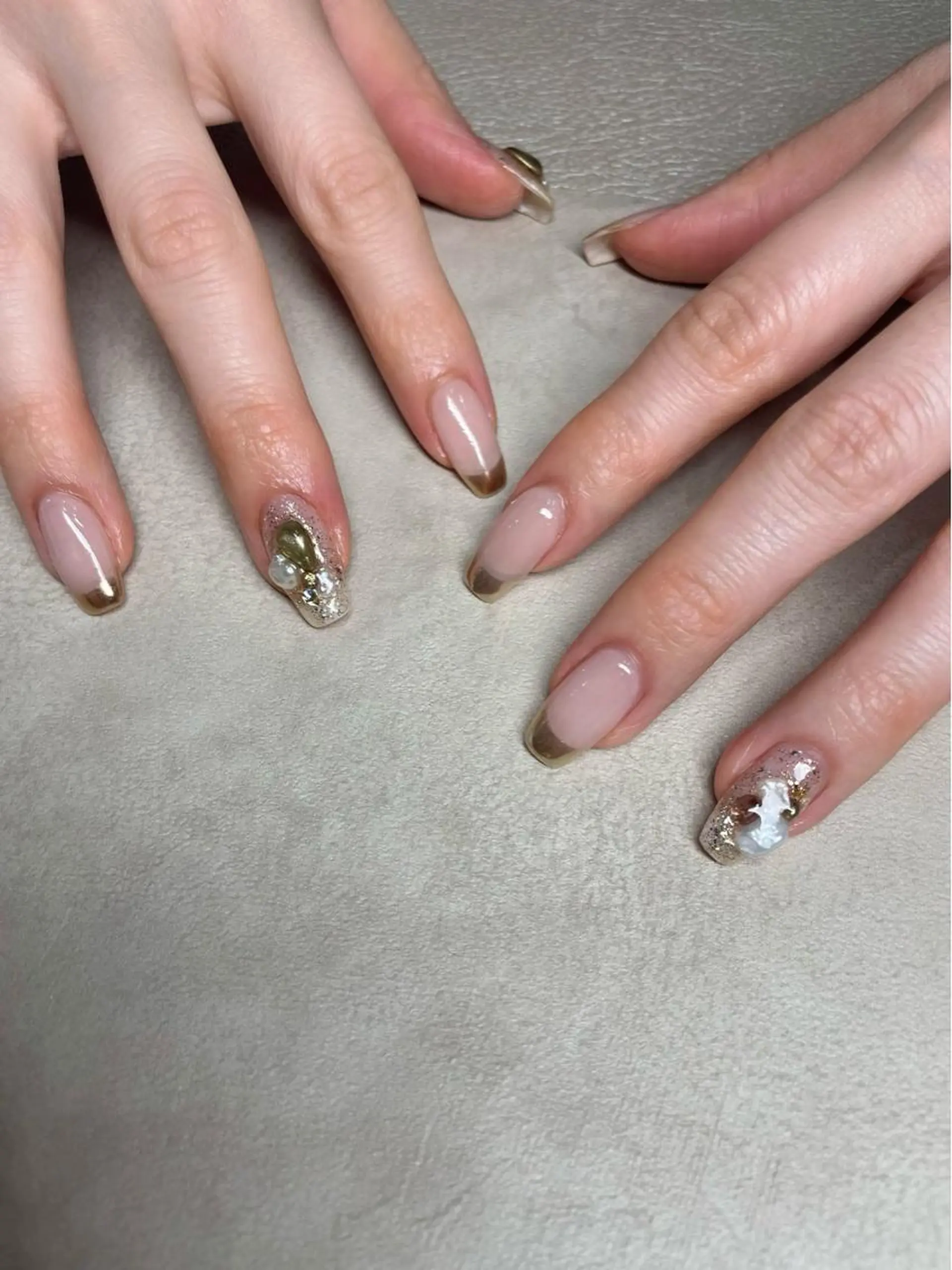 ネイル ハンドネイル フットネイル with hues所属・with hues AYAのネイルデザイン