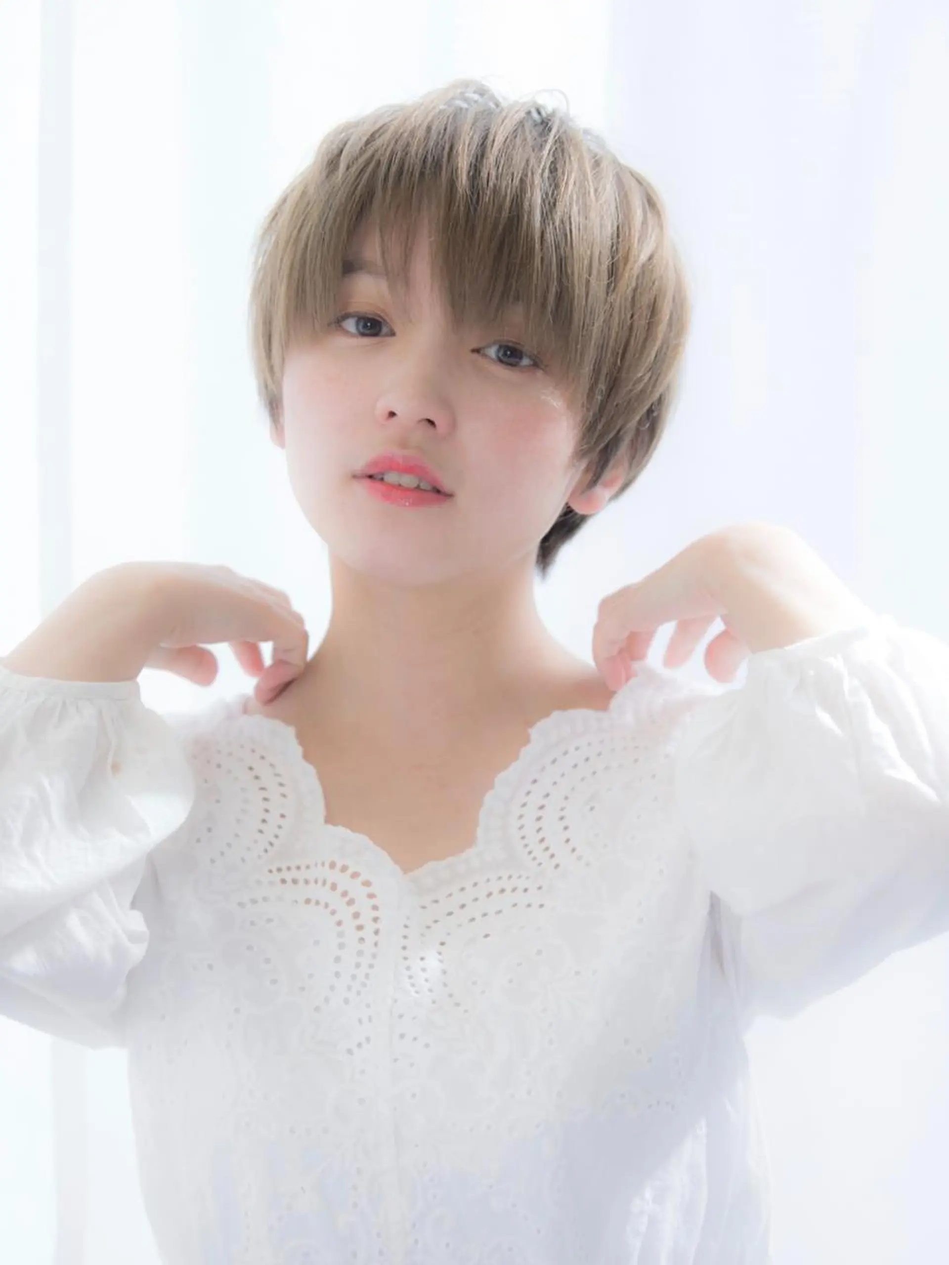 ショート カラー レイヤーカット✂️ 横浜No1♡下鳥翔子のヘアスタイル