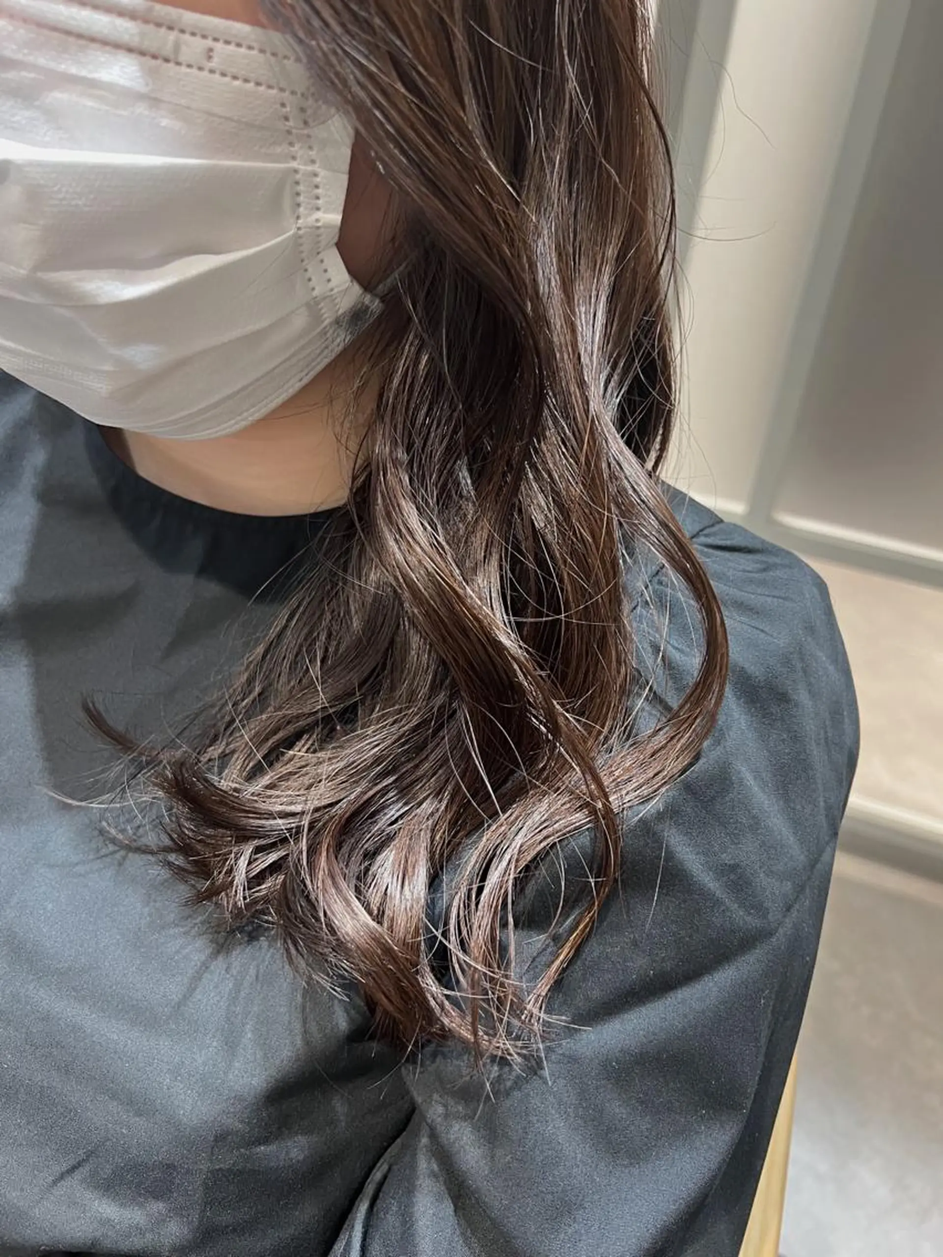 ミディアム カラー ブラウンカラー 暗髪カラー🫐パーマ おくだりんかのヘアスタイル