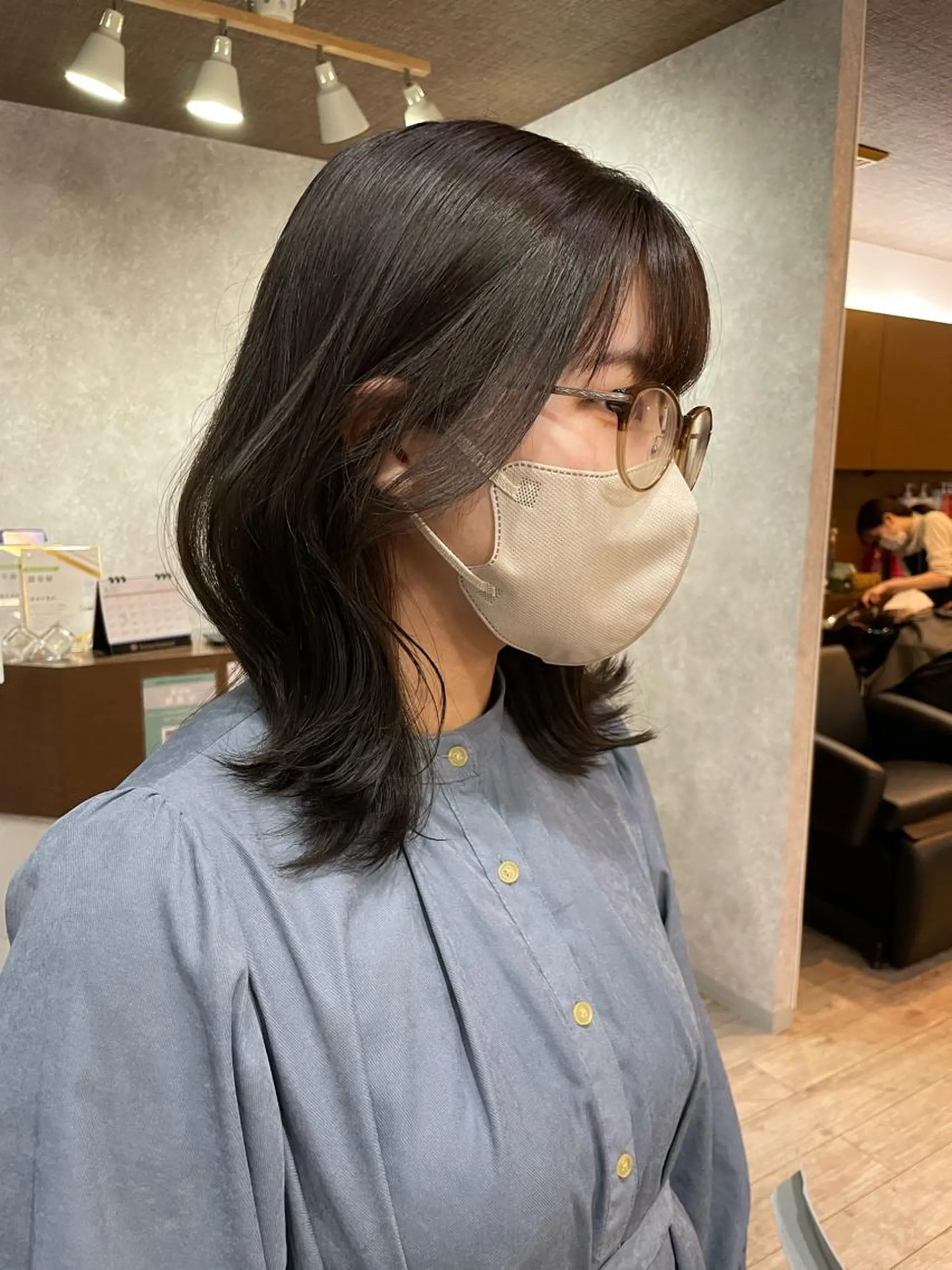 ミディアム カラー アッシュ アッシュブラウン ブラウンカラー レイヤーカット 🫧ヒシダアキ taboo.i🫧のヘアスタイル