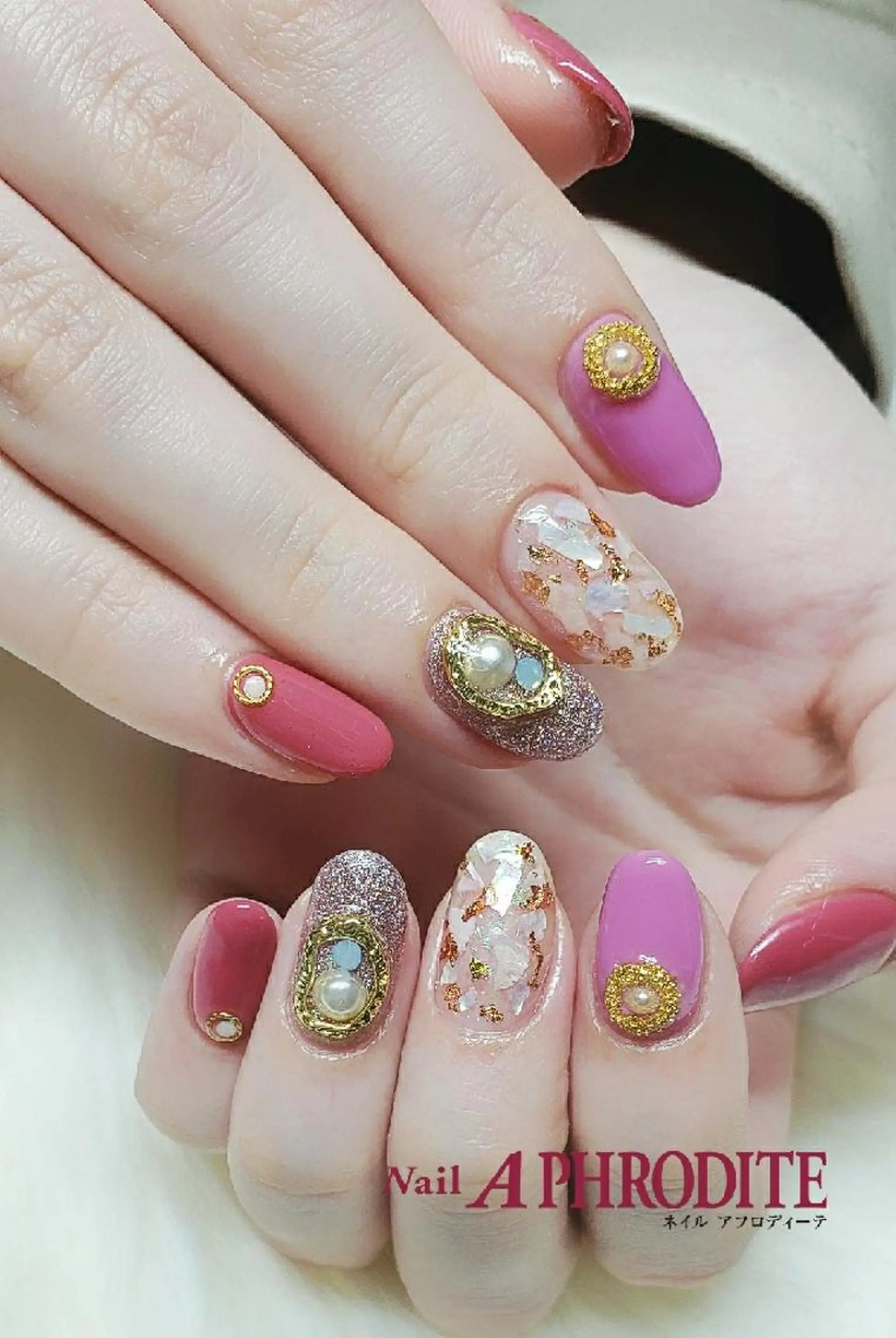 ネイル 持ち込み ニュアンスネイル ハンドネイル Nail  Aphroditeのネイルデザイン