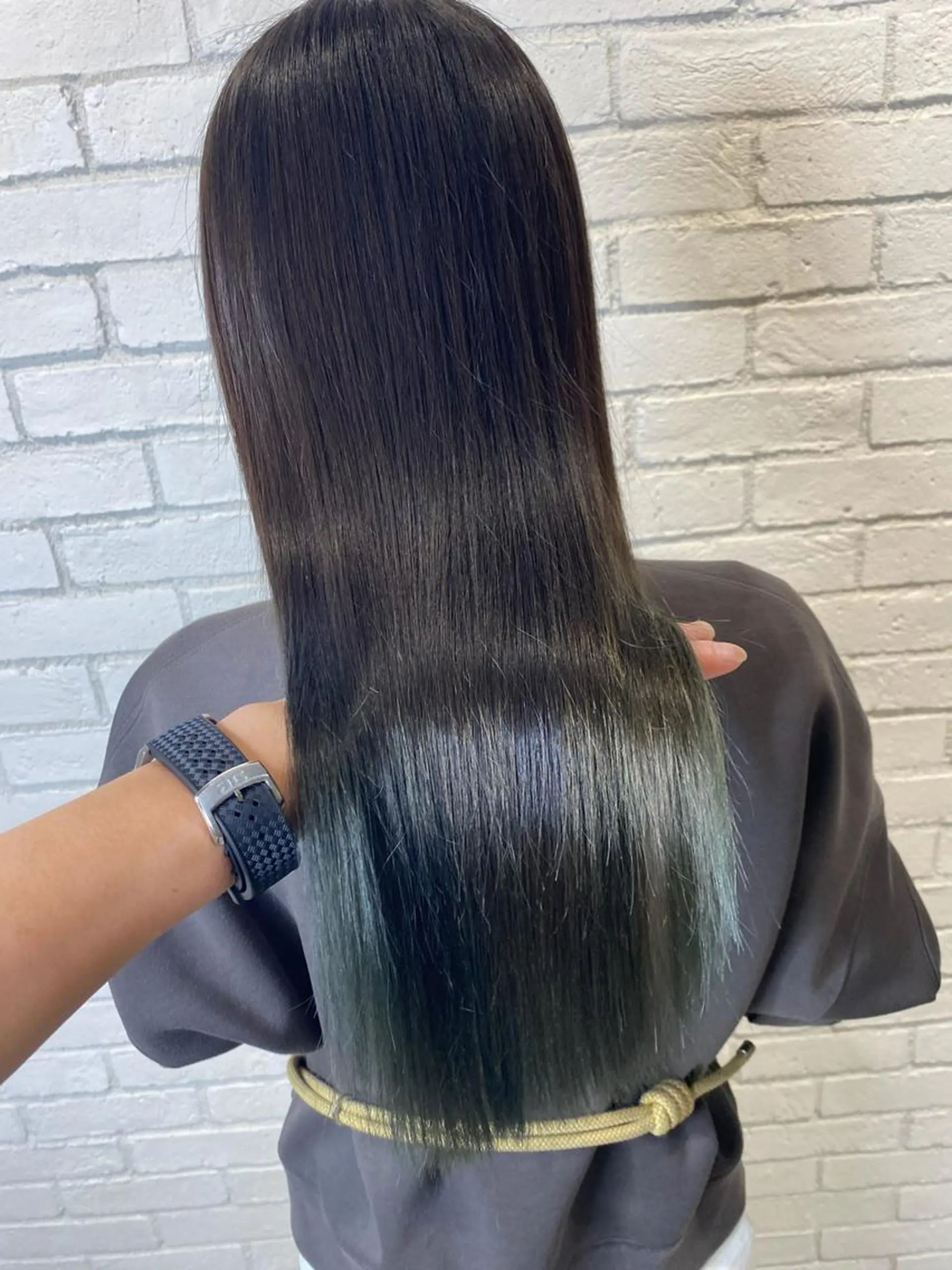 ロング 酸性ストレート カット 縮毛矯正 トリートメント 大里 拓馬のヘアスタイル