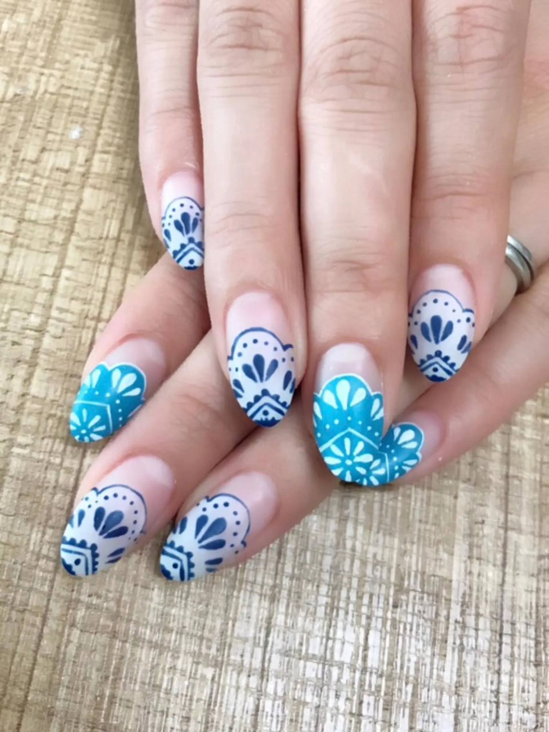 ネイル ツメトマツゲ .のネイルデザイン