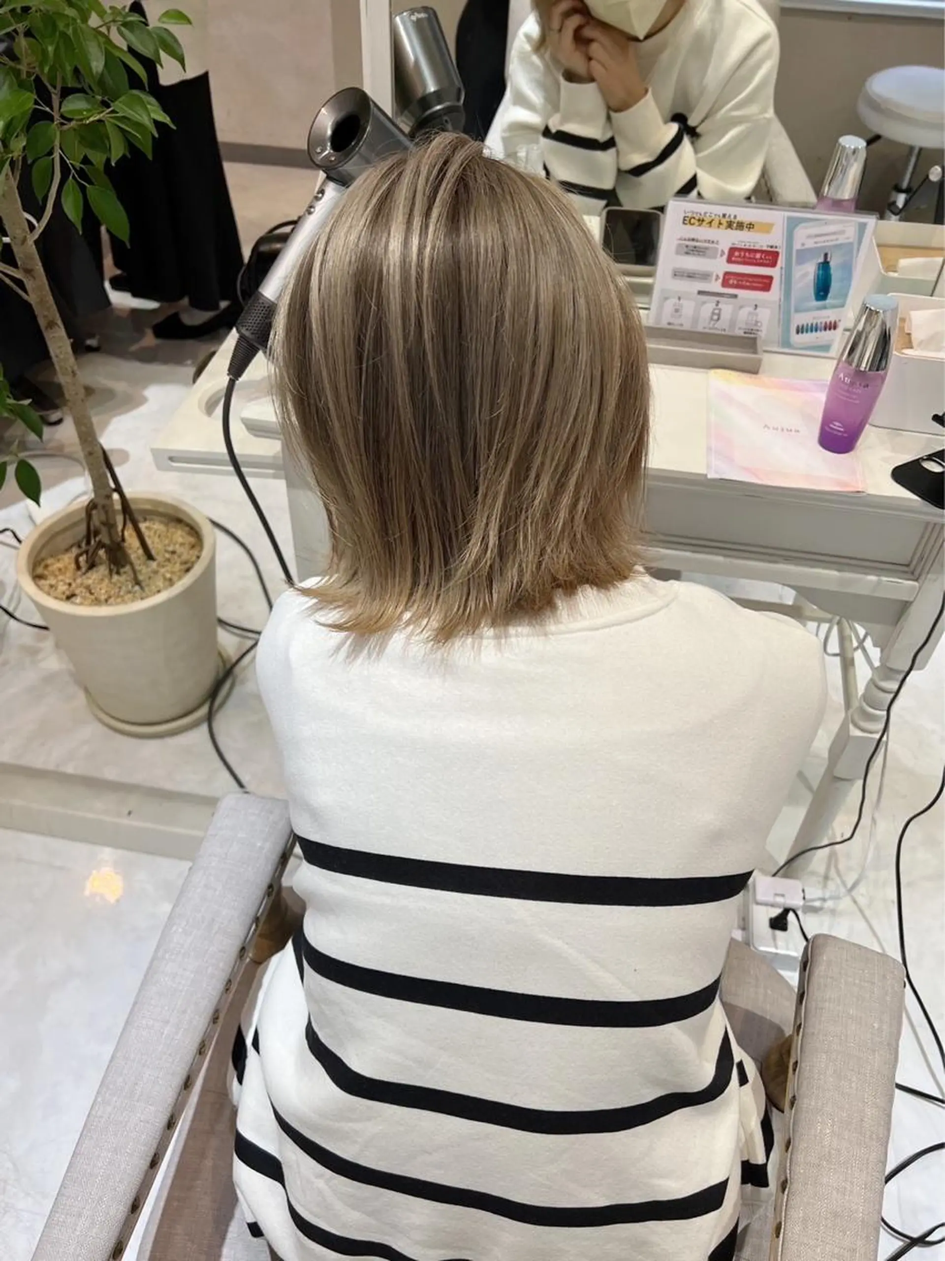 ショート カラー ヘアアレンジ 赤みゼロカラー 藤並純のヘアスタイル