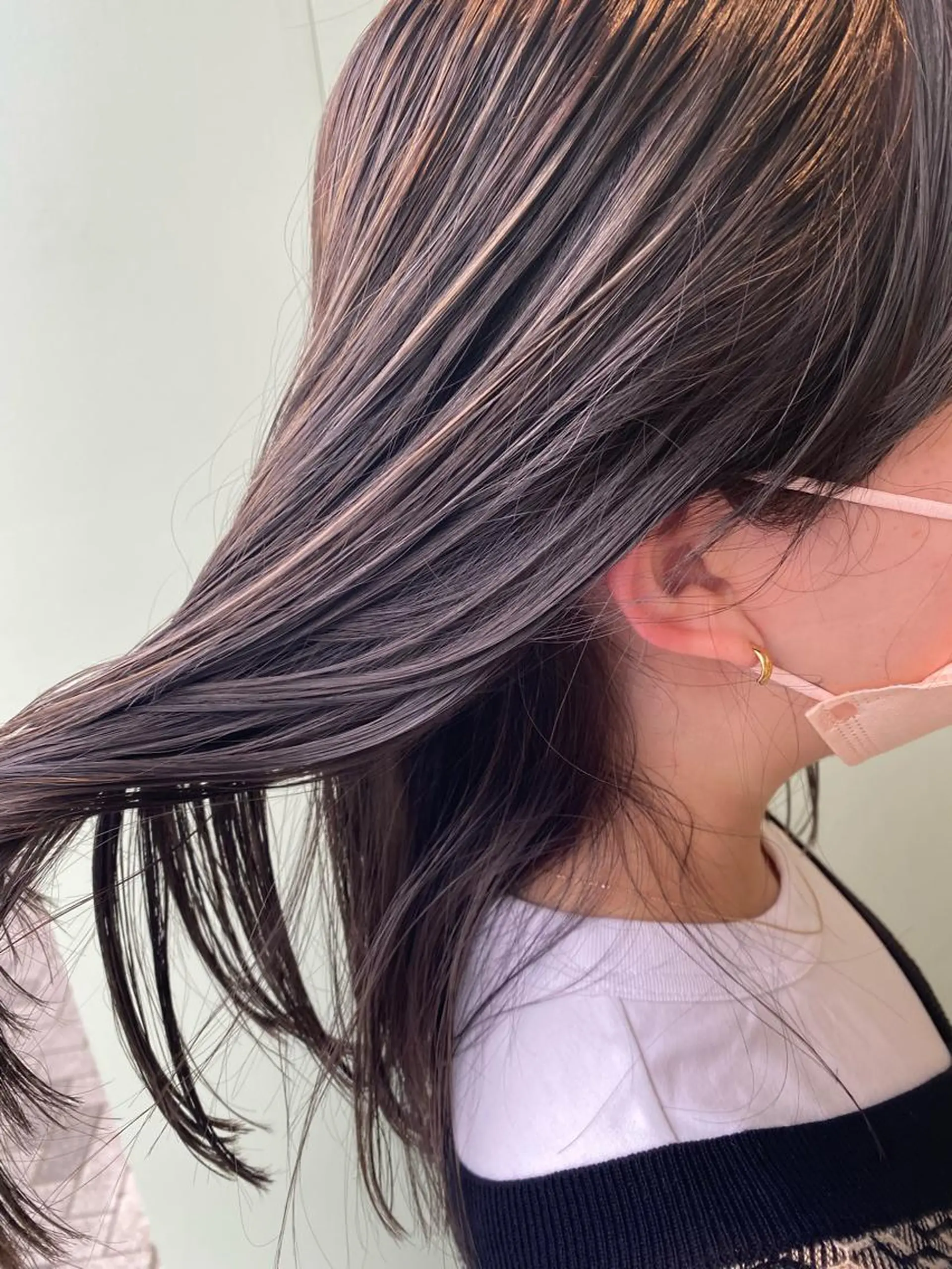 セミロング ハイライト 吉田 翔太のヘアスタイル