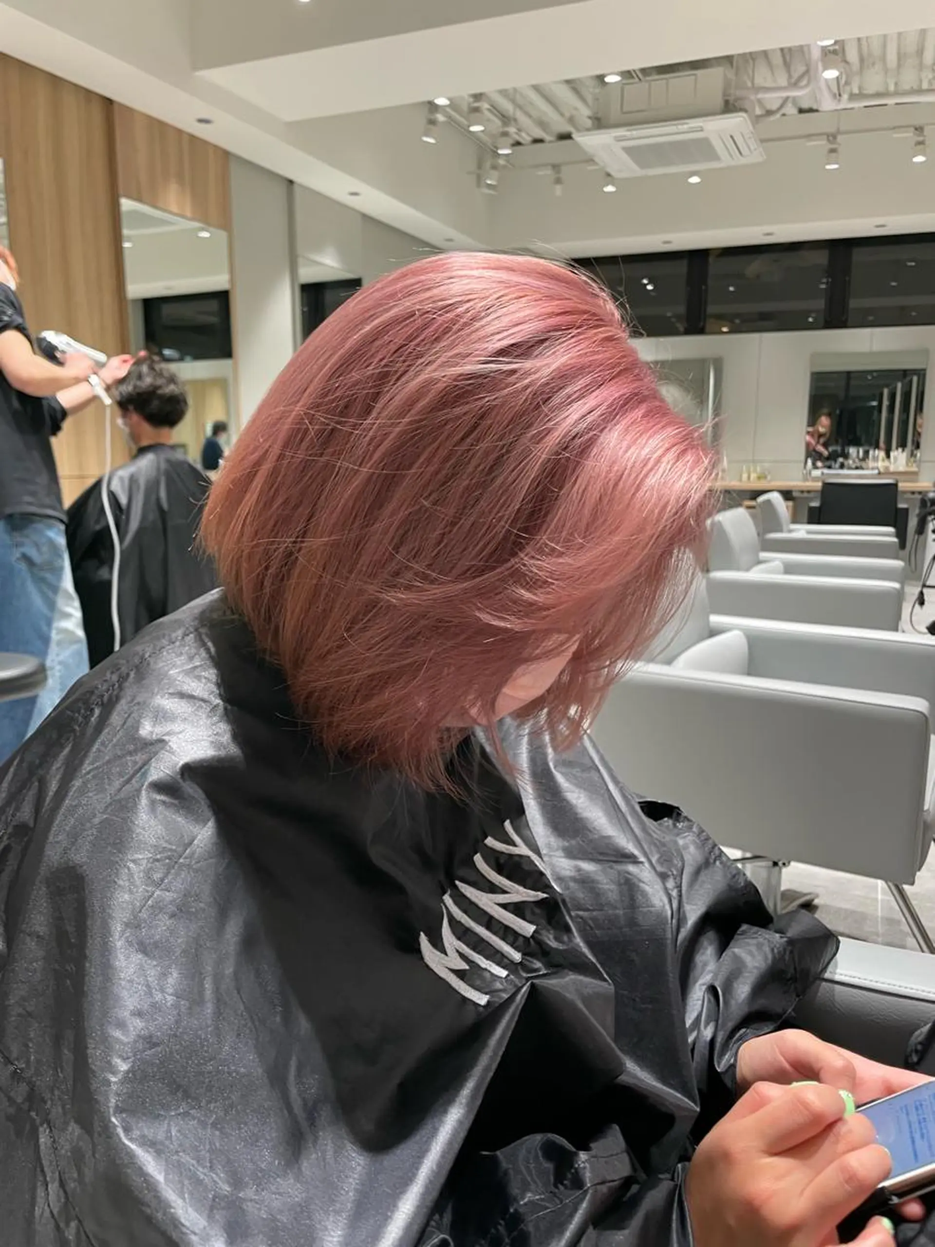 カラー ハイトーンカラー/ ダブルカラー/EMIのヘアスタイル