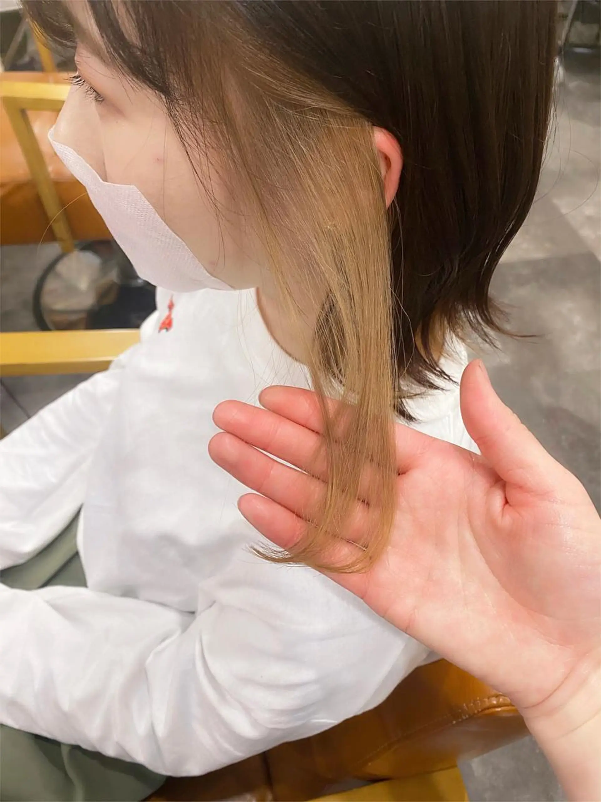 ミディアム ヘアカラー トリートメント 美髪ヘア 🤍erikaのヘアスタイル