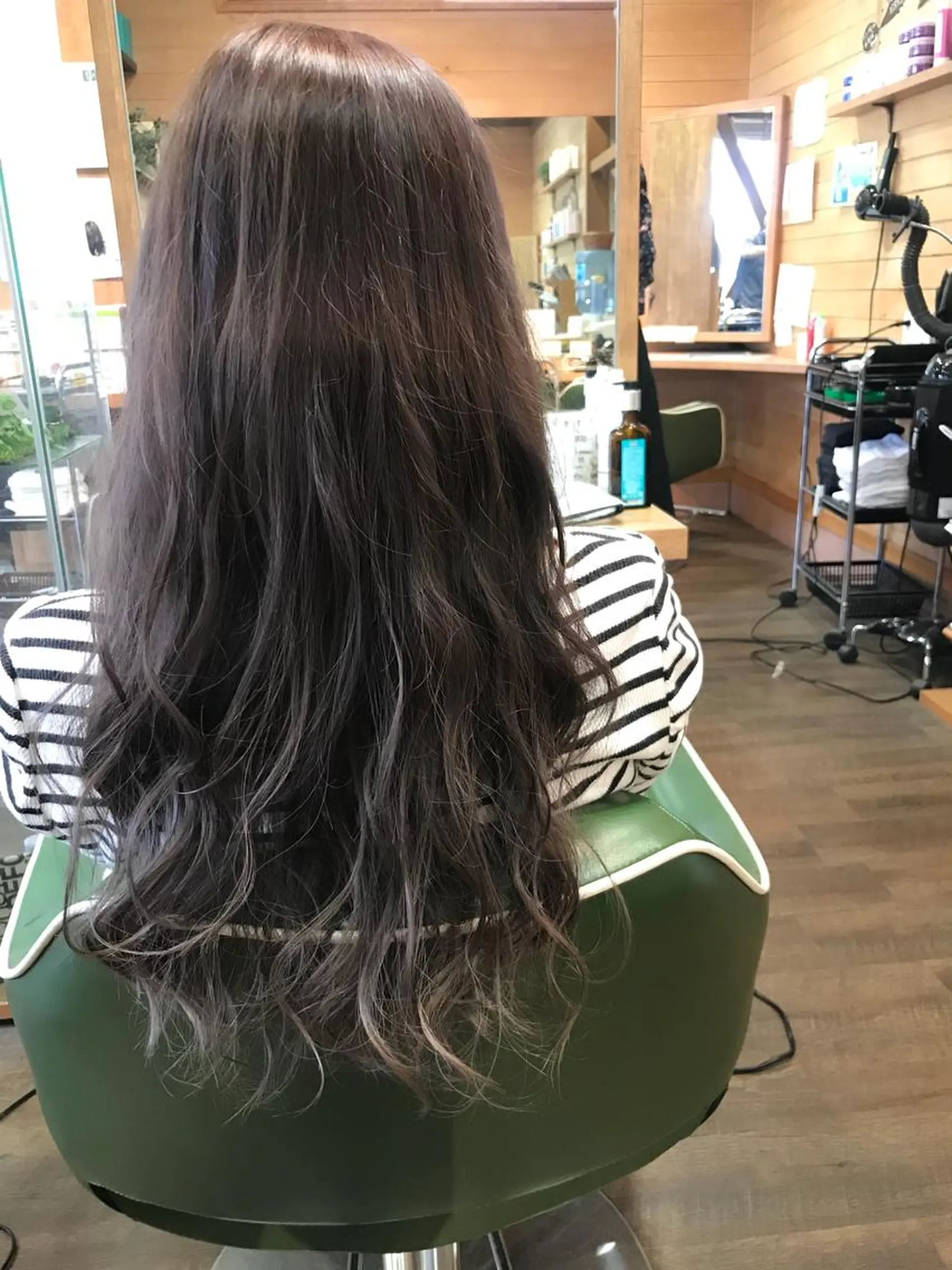 ロング ヘアアレンジ ハイライト 猪鼻  彩のヘアスタイル