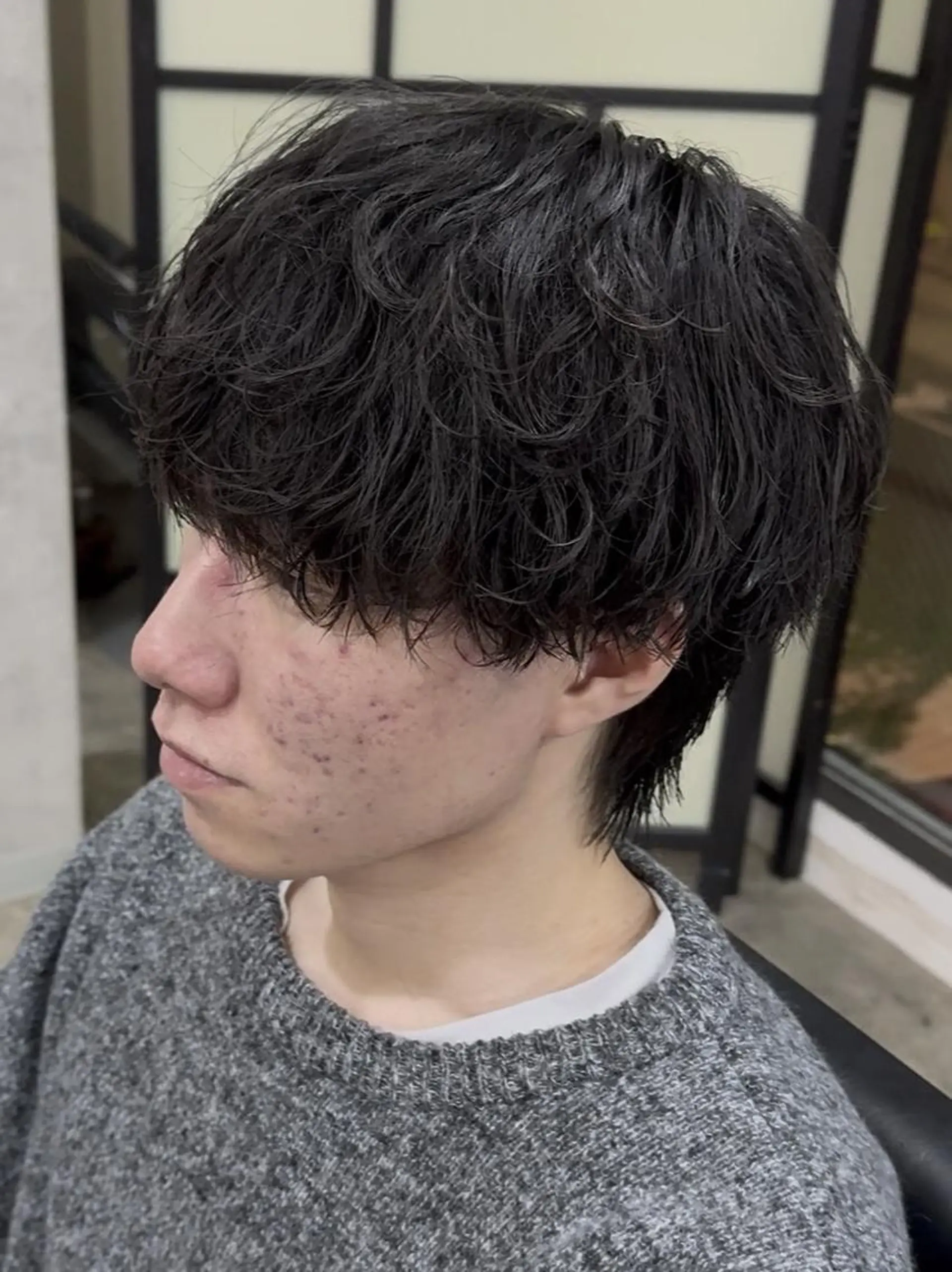 ショート カラー パーマ メンズ ダウンパーマ フェザーパーマ マッシュウルフ マッシュ メンズパーマ カット パーマ トリートメント ヘアセット Men's Eir Kodamaのヘアスタイル