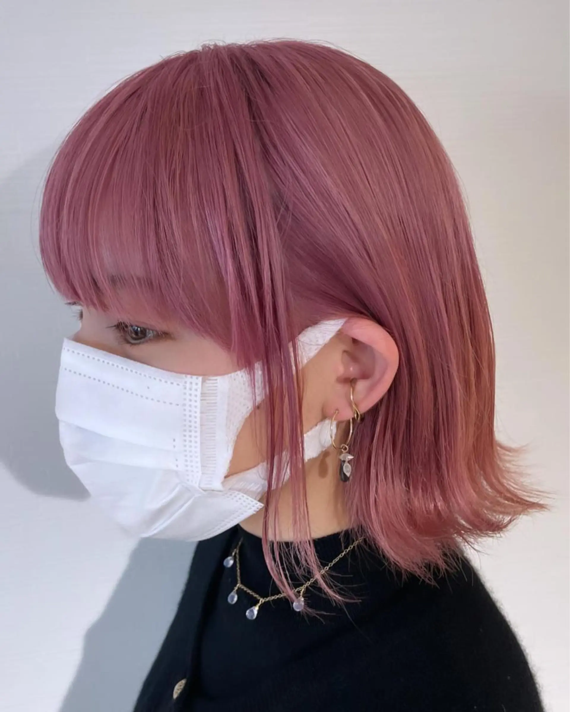 ショート カラー ヘアアレンジ 切りっぱなしボブ ブリーチ ケアブリーチ ピンクカラー ボブ ✨髪のソムリエ✨ 岩川和生のヘアスタイル