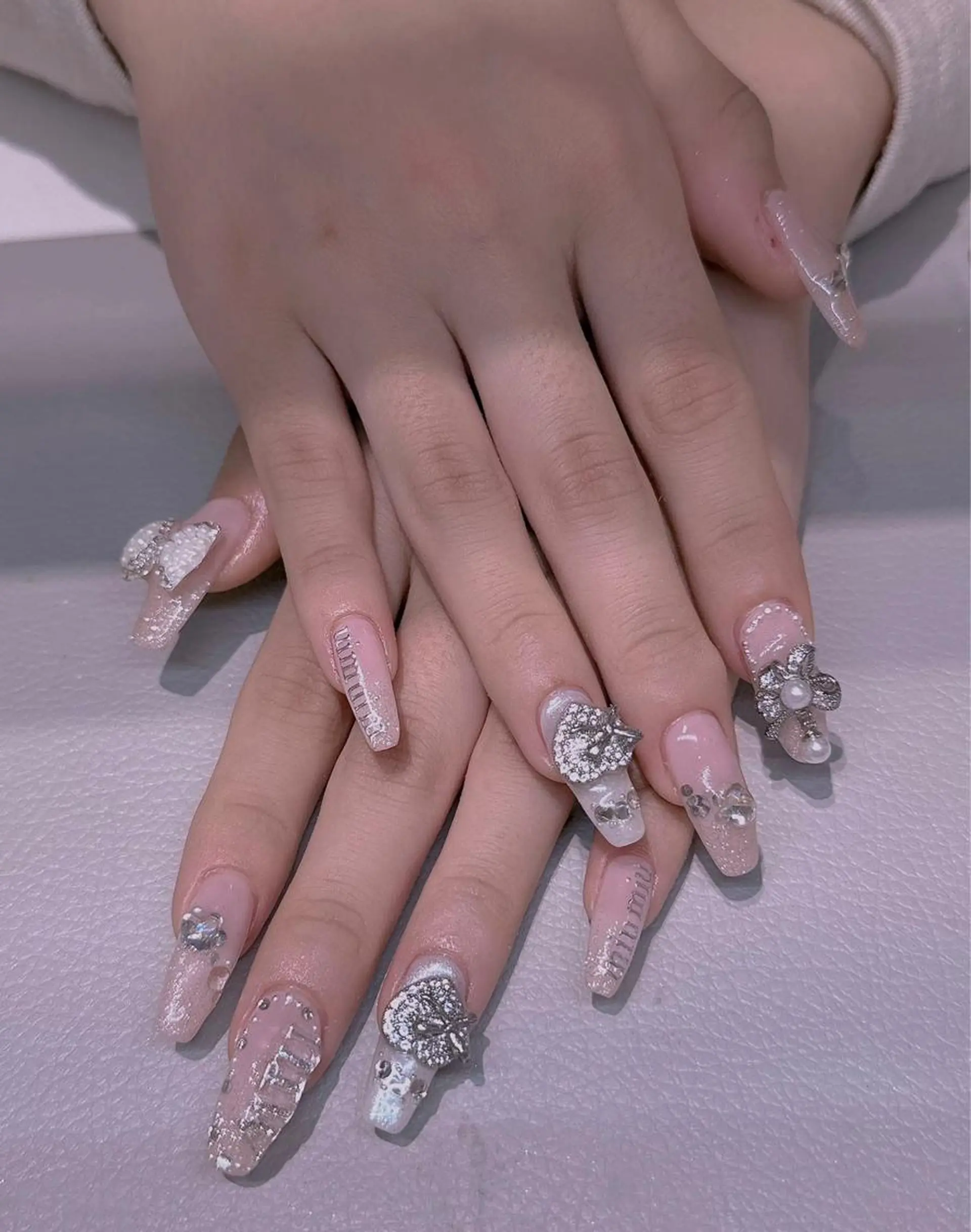 ネイル 長さだし専門店 M2　rikaのネイルデザイン