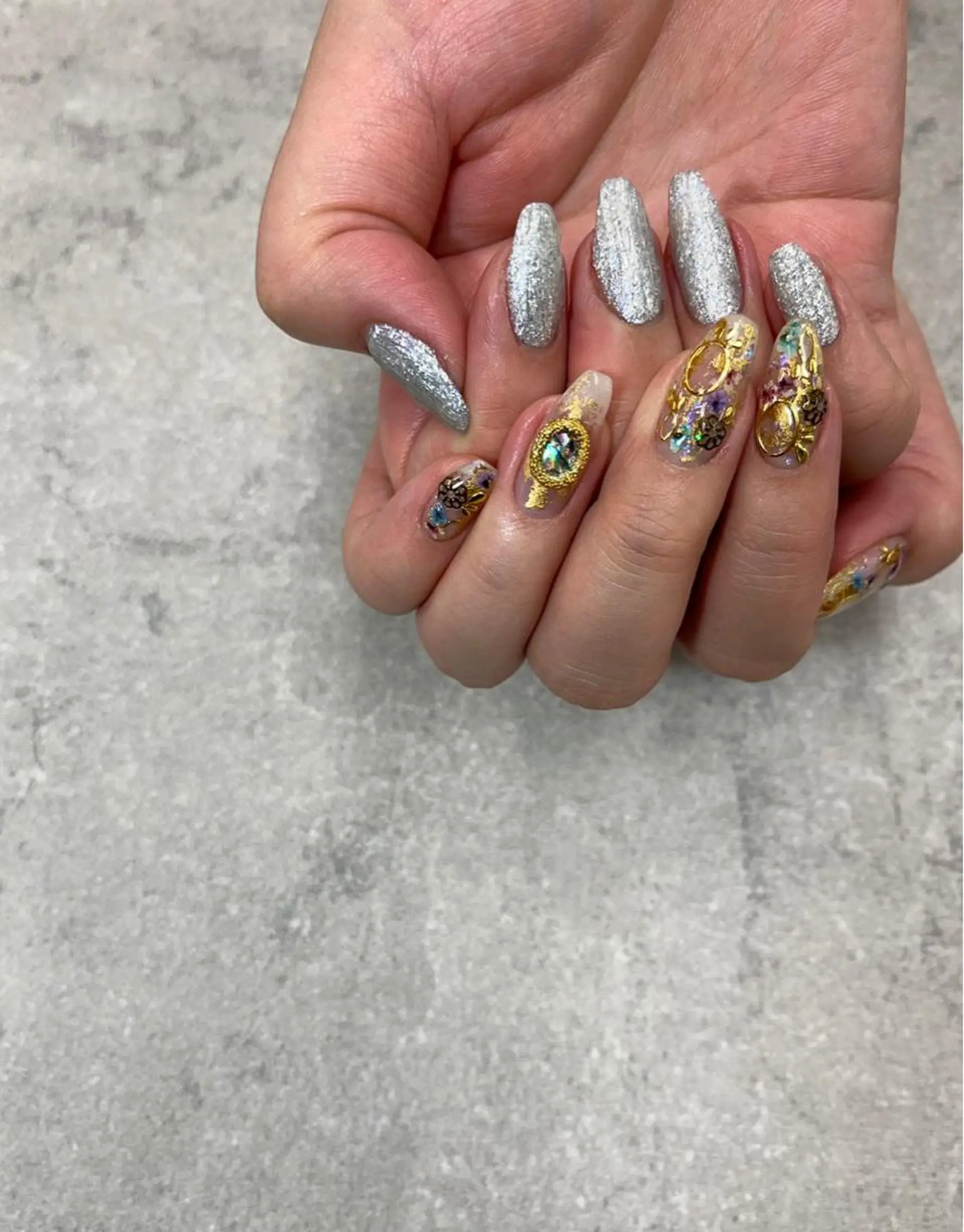 ネイル フラワーネイル ラメ(グリッター) ニュアンスネイル ハンドネイル ハンドケア FASTNAIL PLUS 新宿店のネイルデザイン