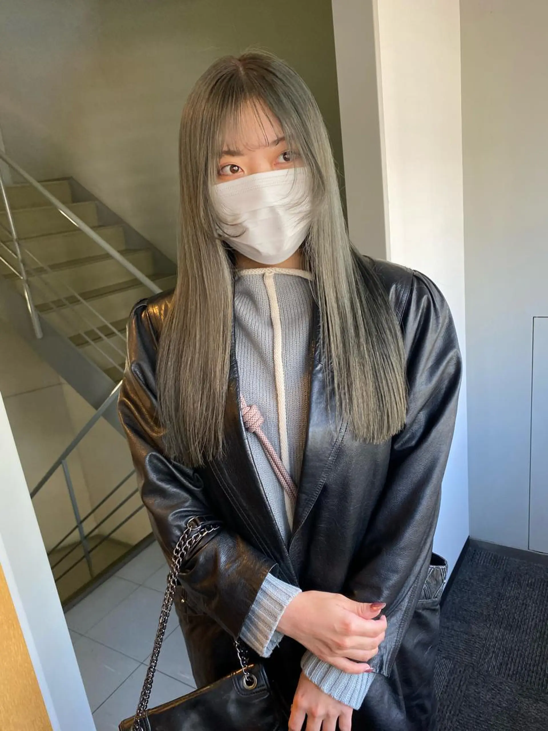 ロング カラー パーマ ヘアアレンジ 髪と音処　マトぺ所属・デザインカラー/ボブ ブリーチカラー/ユリのヘアスタイル