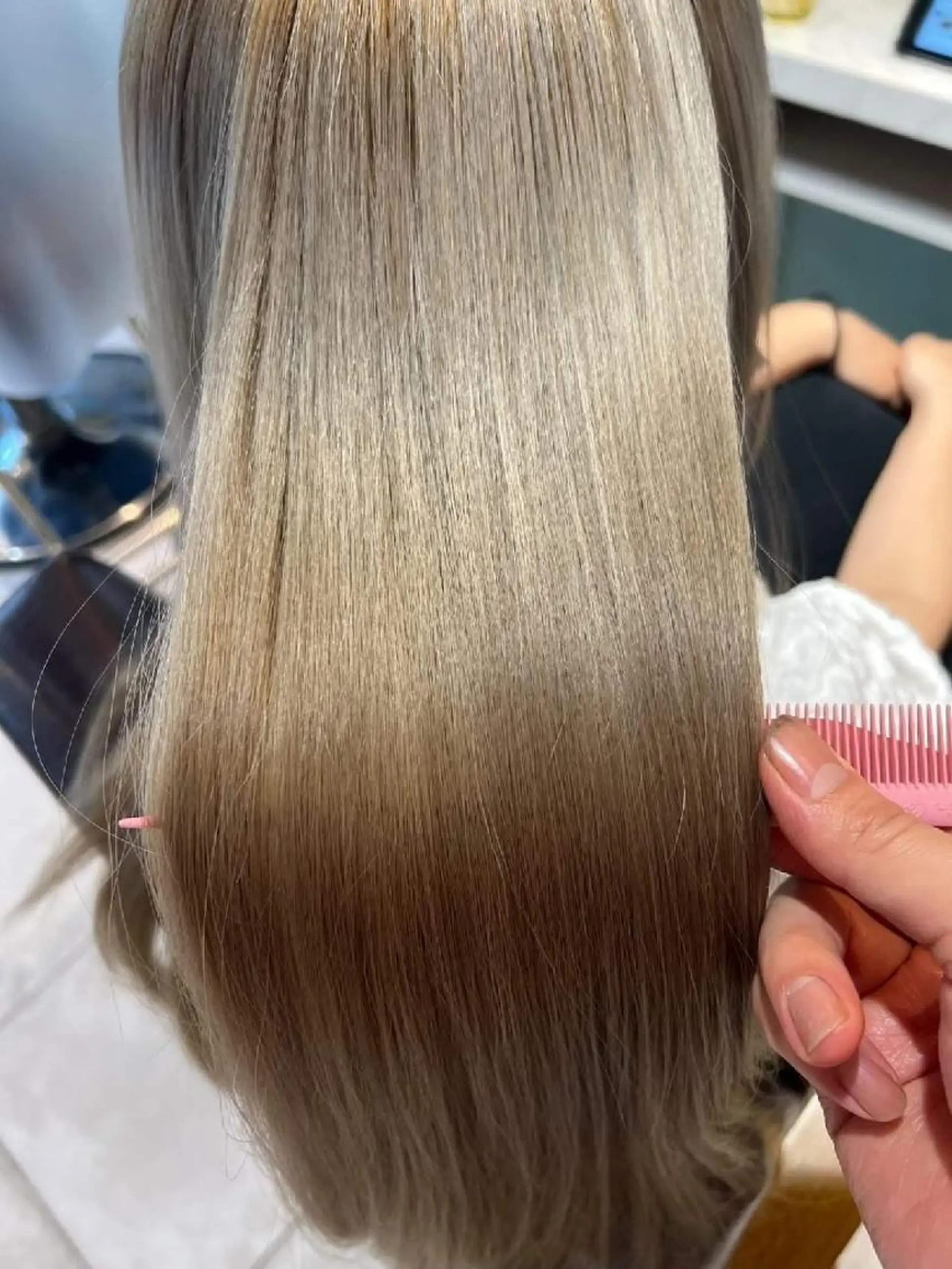 セミロング トリートメント EARTH所沢店長　 髪質改善　岡本　勇人のヘアスタイル