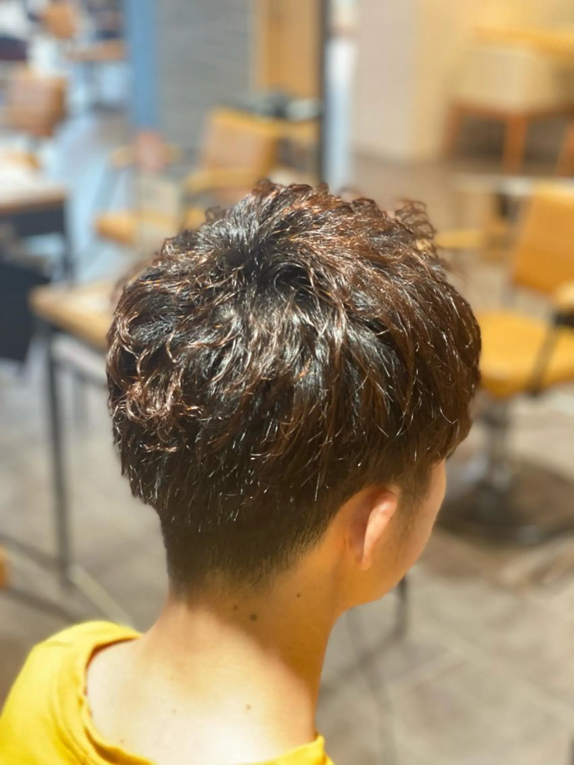 パーマ メンズ 尾崎 優也のヘアスタイル