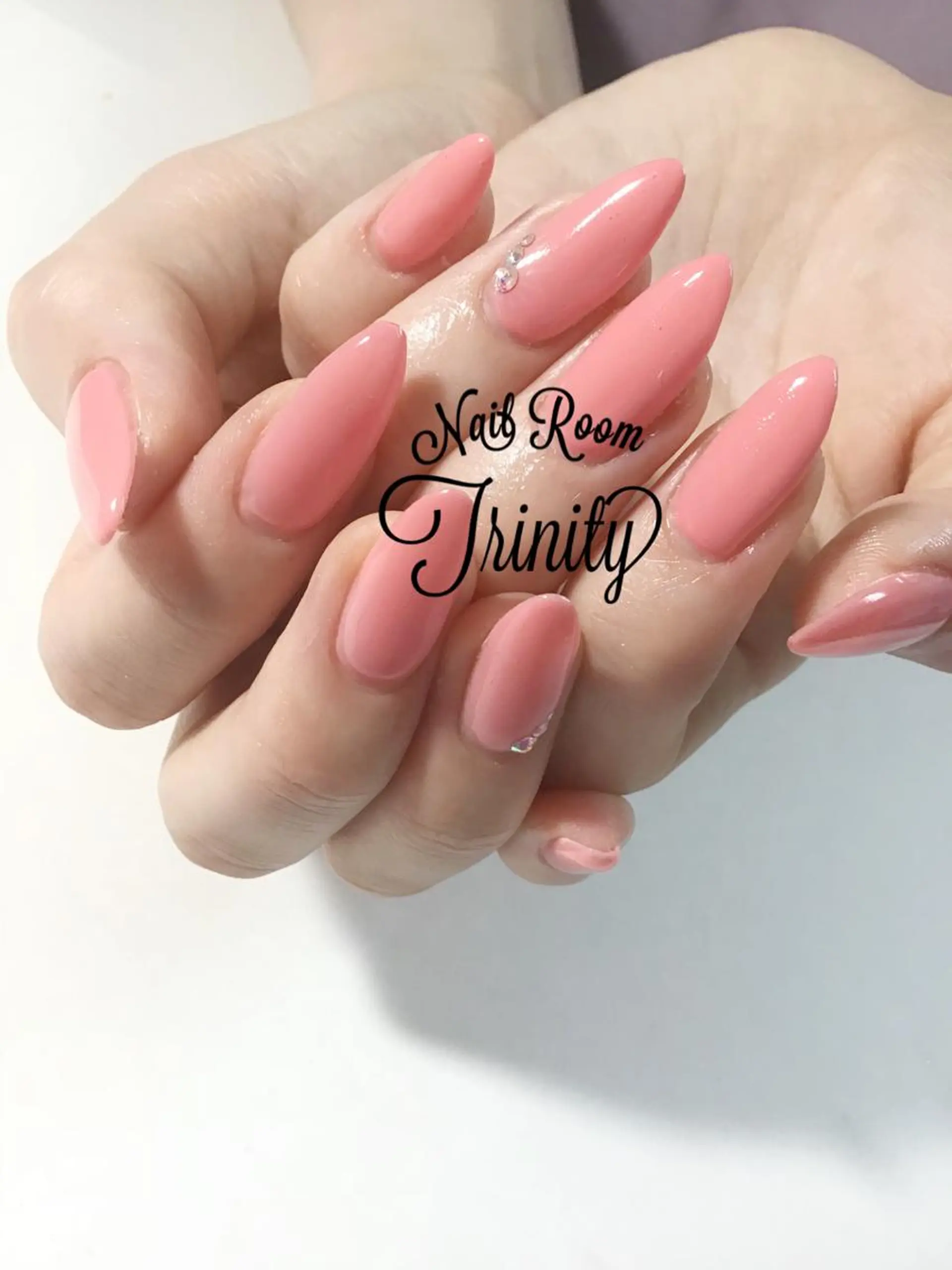 ネイル Trinity staffのネイルデザイン