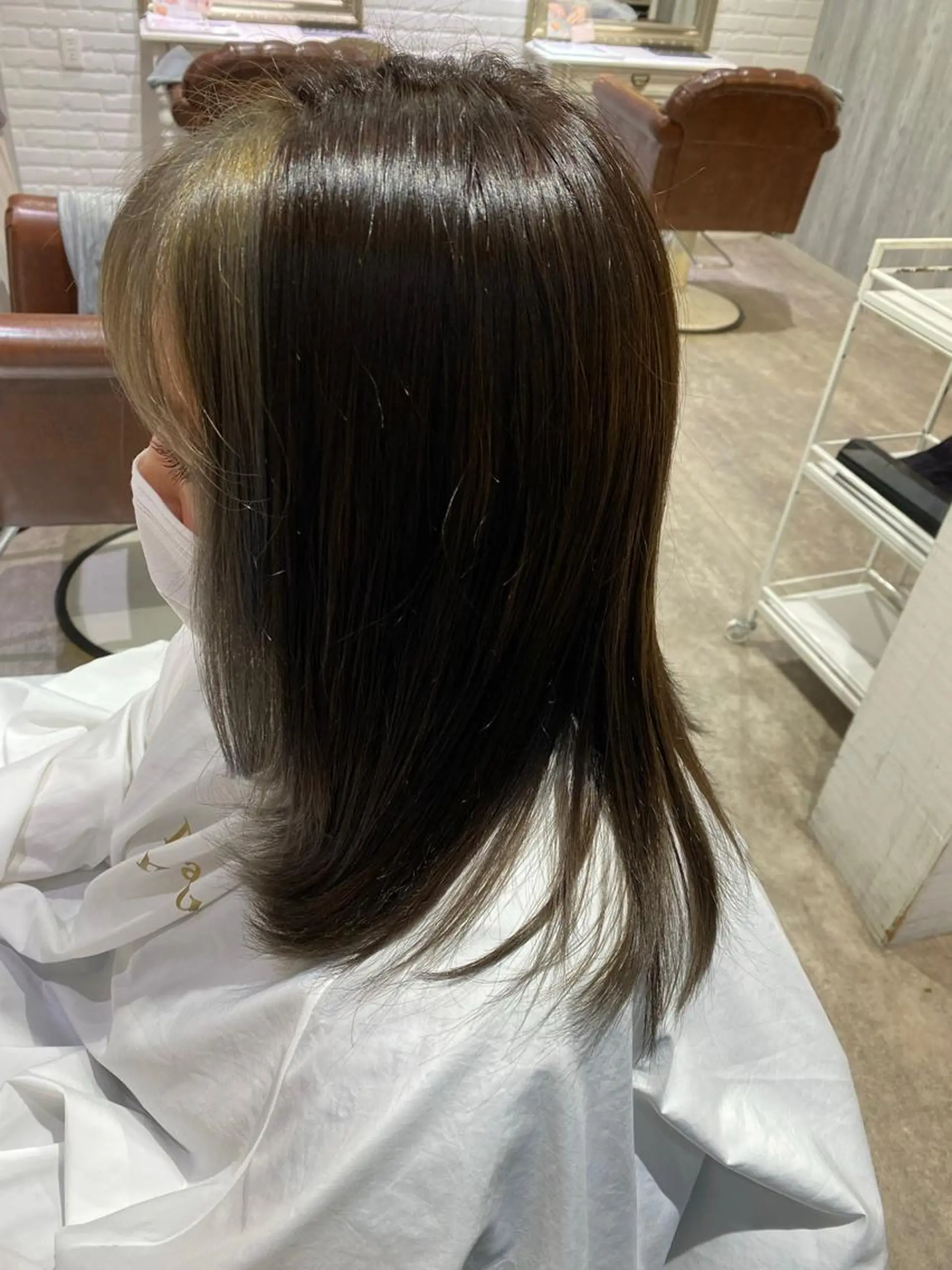 セミロング カラー Renatus店長 金子裕美のヘアスタイル