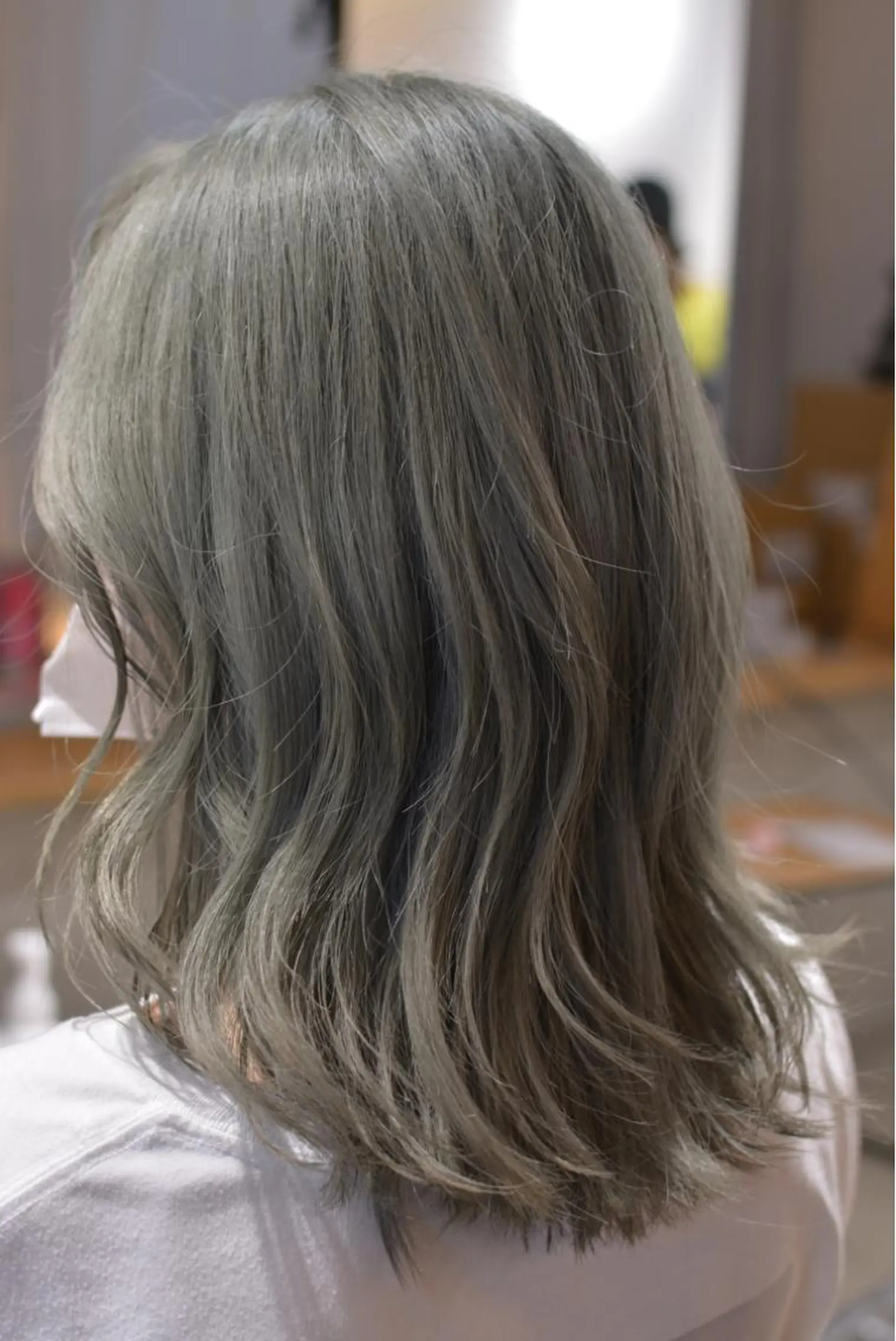 ミディアム ☁️ささきゆや ☁️のヘアスタイル