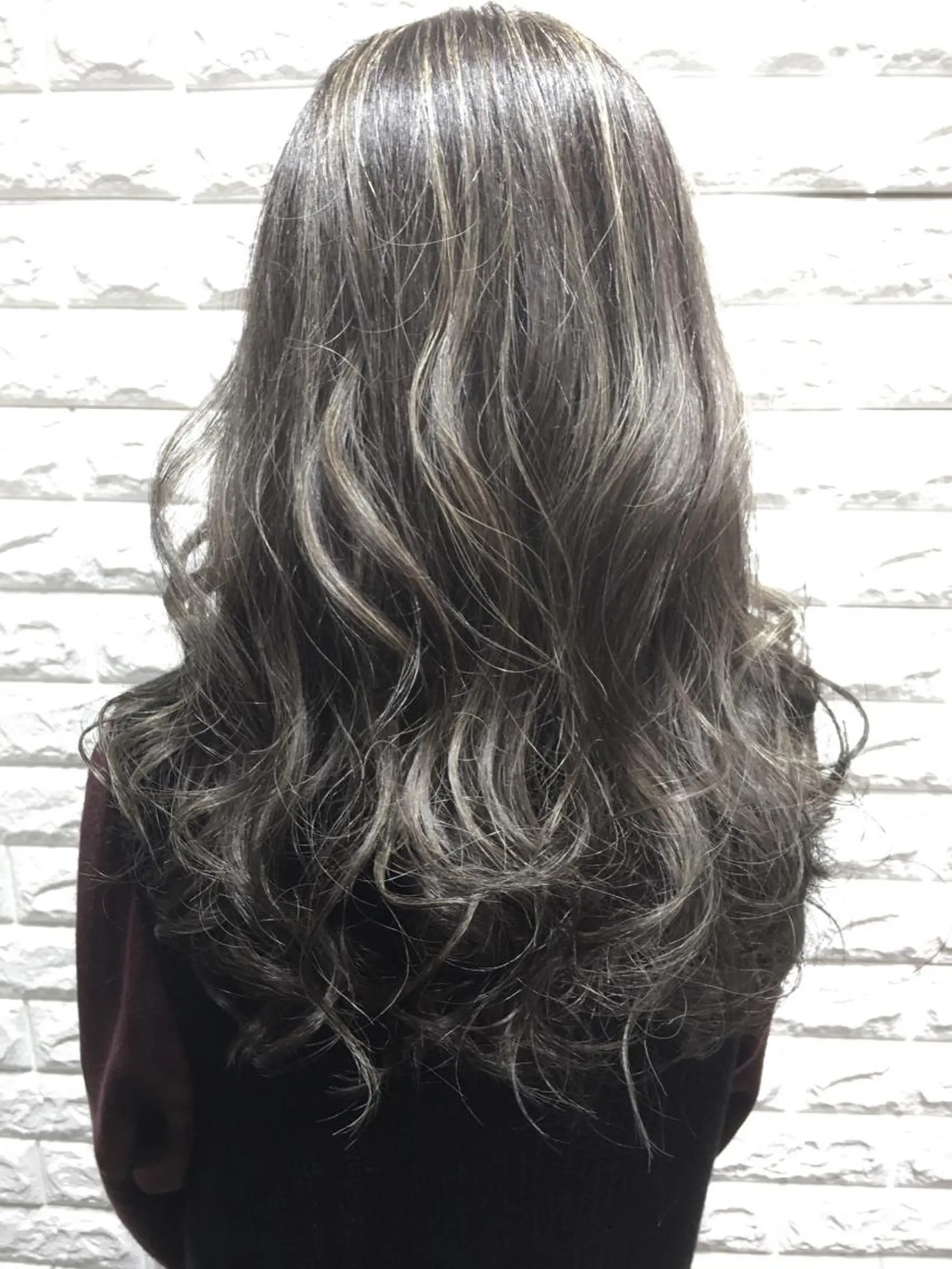 セミロング カラー グレージュ ハイライトカラー ハイライト カット ヘアカラー ✨U-topia渡邉 大樹【公認資格有】✨のヘアスタイル