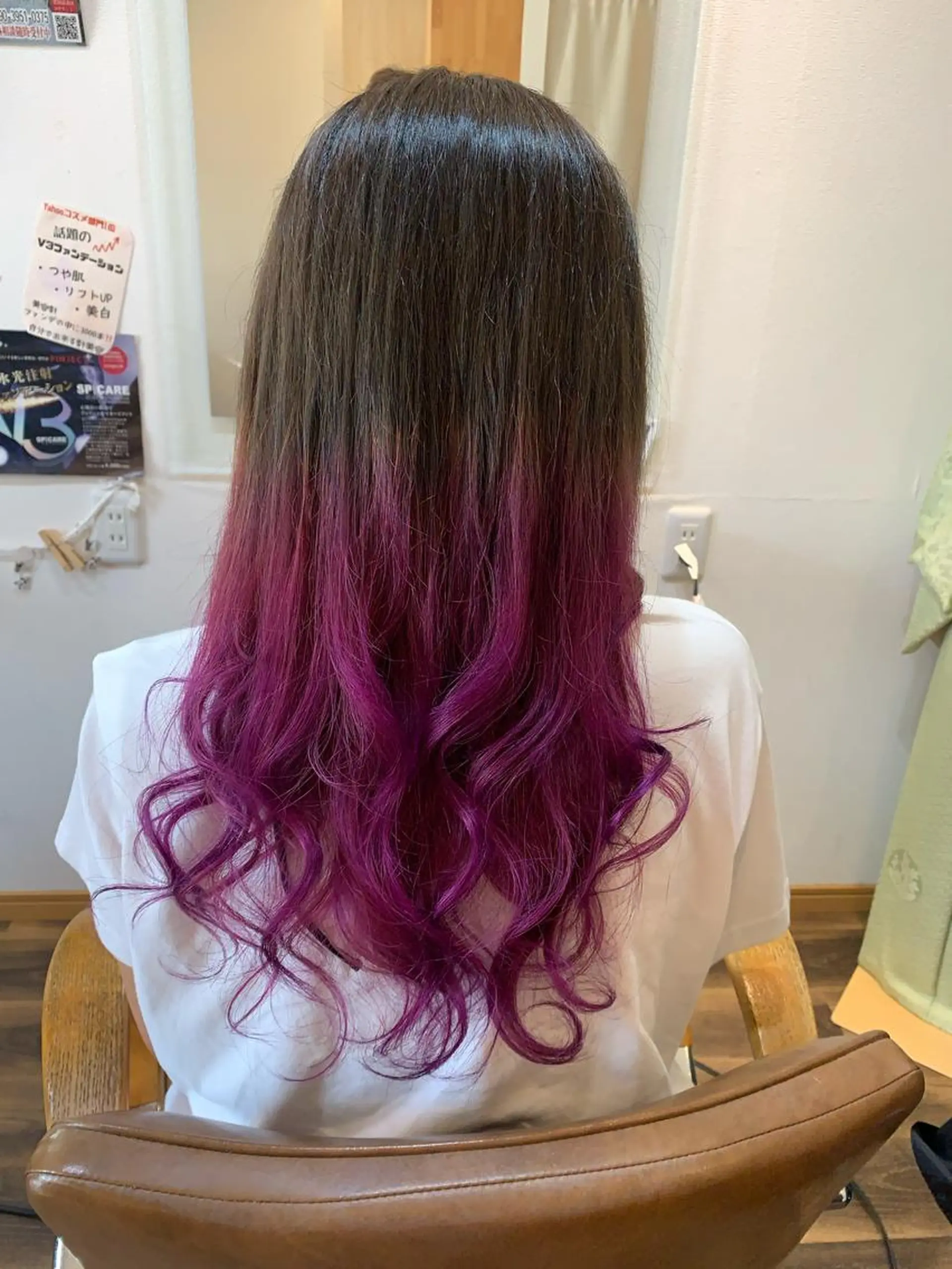 ロング カラー ヘアアレンジ 石川 奈緒子のヘアスタイル