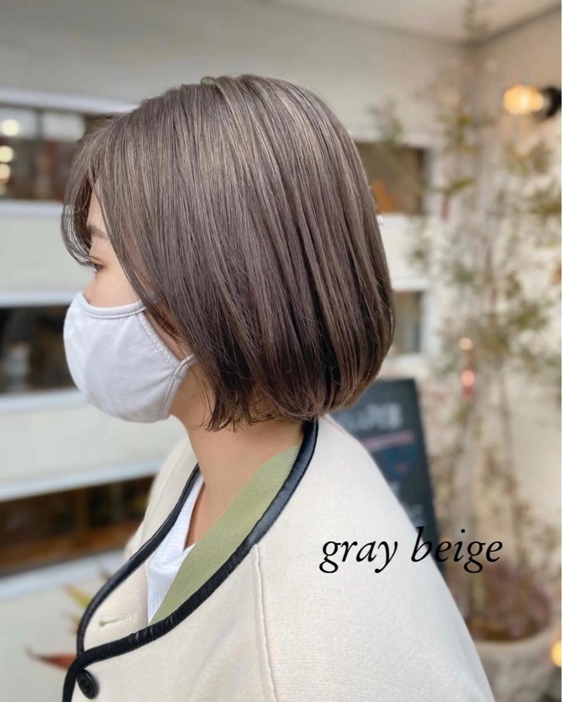 ショート カラー ヘアアレンジ ブリーチ ケアブリーチ グレージュ イルミナカラー ボブ 高橋胡桃🪽 ディレクターのヘアスタイル