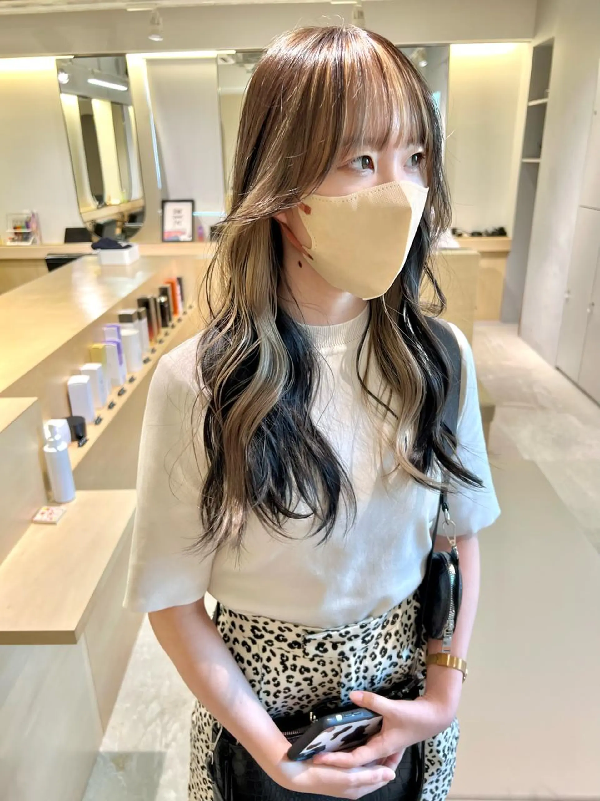 ロング カラー MARU パーマ/レイヤーのヘアスタイル