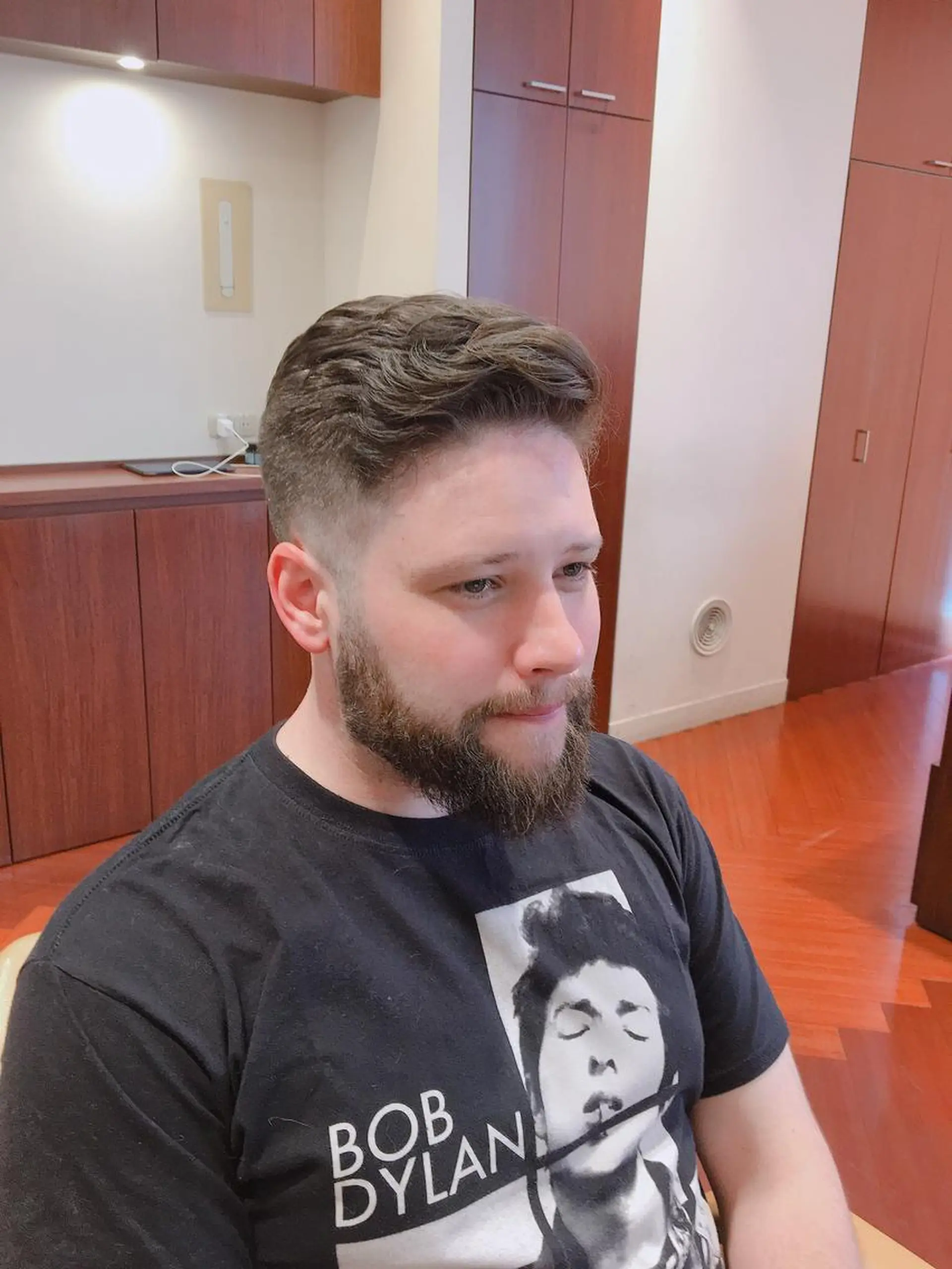 ショート メンズ 橋本 貴行のヘアスタイル