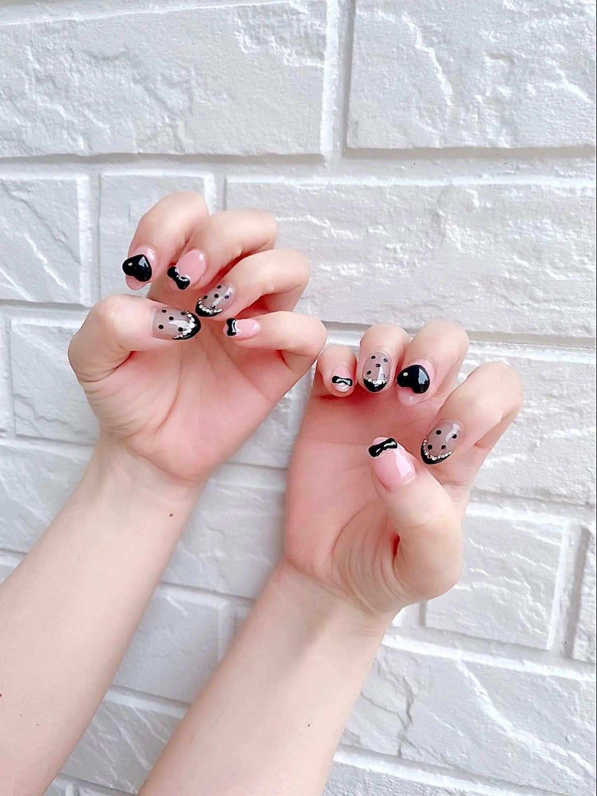 ネイル ハンドネイル 鈴木 奈穂子のネイルデザイン