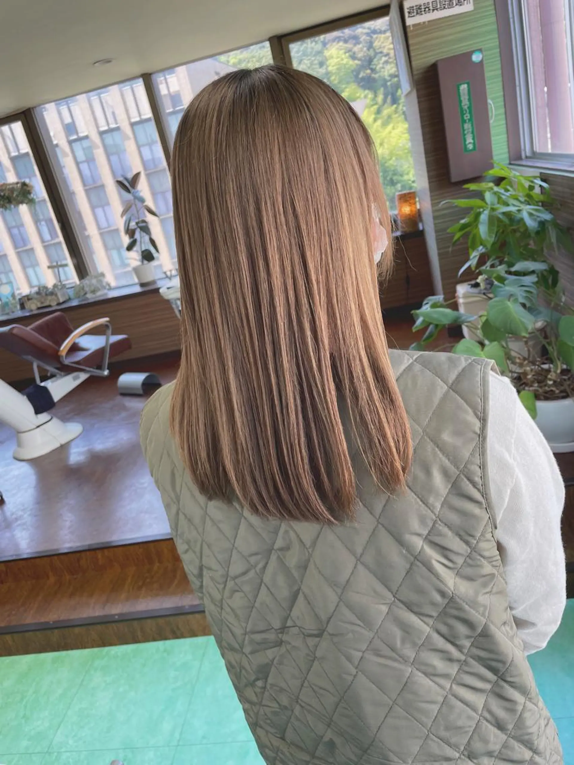 セミロング 髪質改善 トリートメント 土居 正季のヘアスタイル